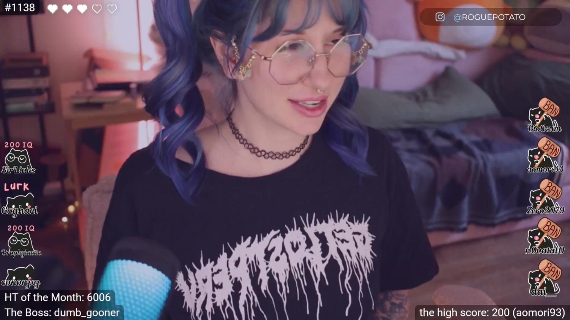 Gallery image thumbnail from little_crow's myfreecams stream on, 02/28/2026, 02:08 image 15 of 20