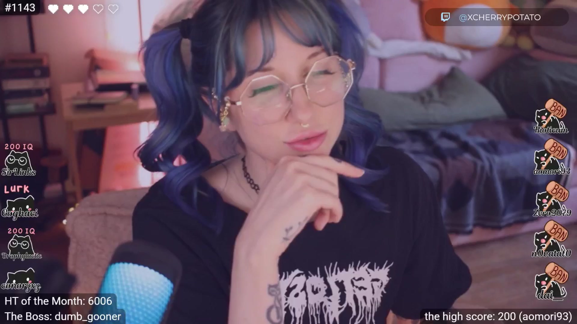 Gallery image thumbnail from little_crow's myfreecams stream on, 02/28/2026, 02:08 image 14 of 20