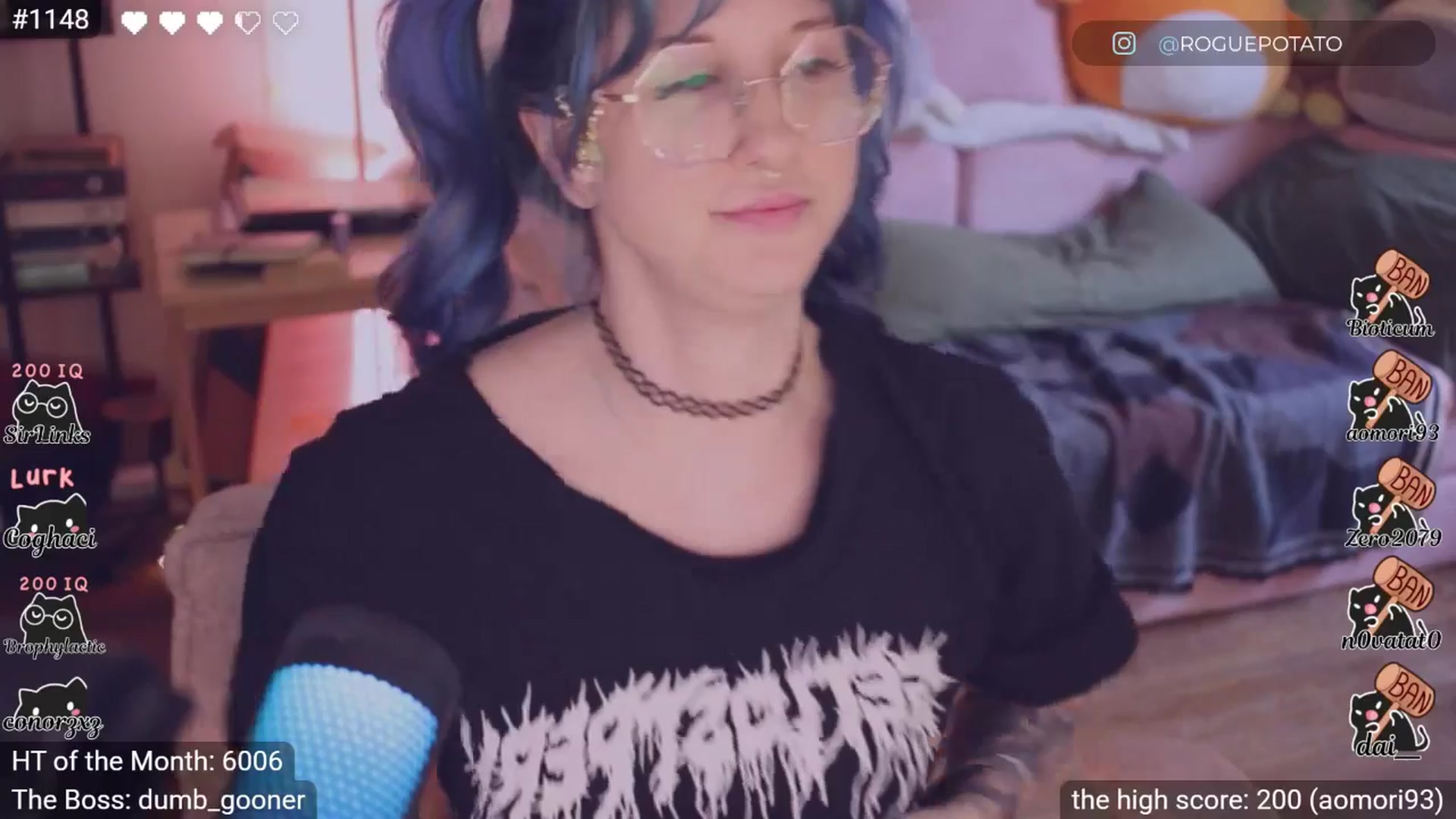 Gallery image thumbnail from little_crow's myfreecams stream on, 02/28/2026, 02:08 image 13 of 20