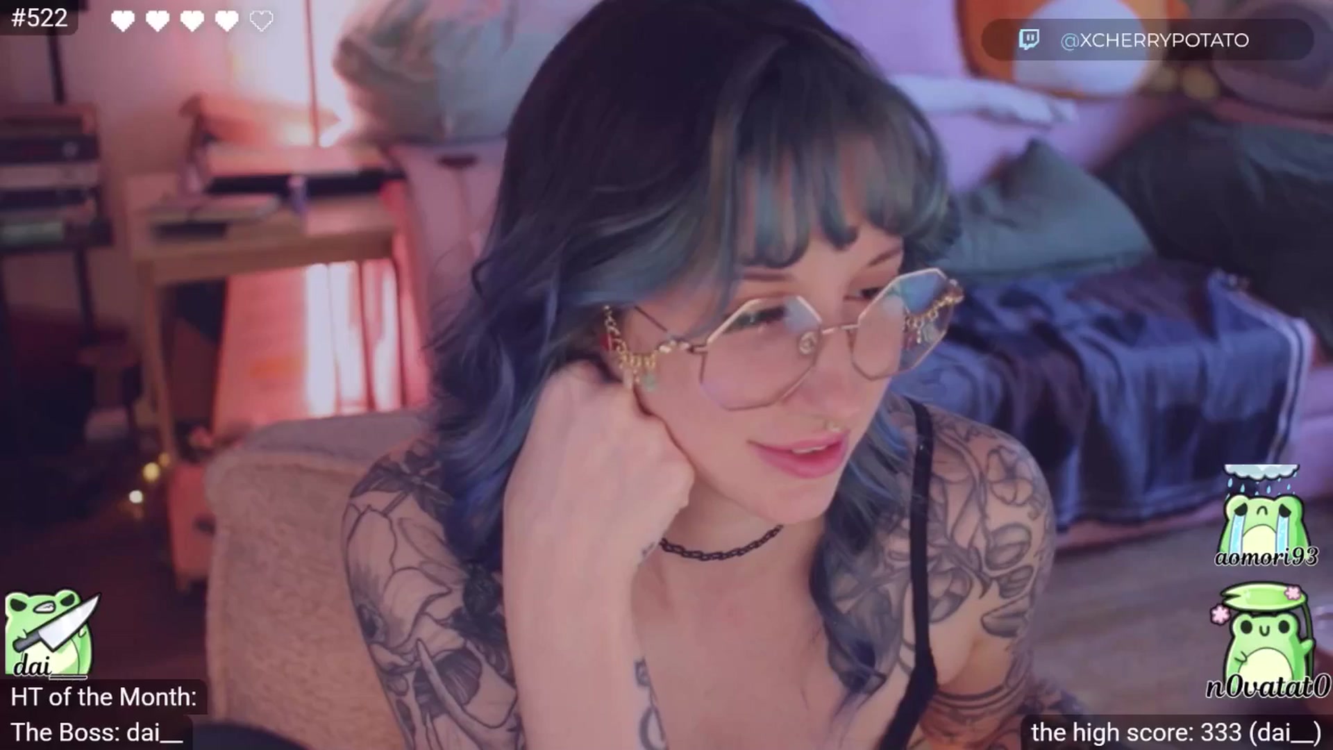 Gallery image thumbnail from little_crow's myfreecams stream on, 03/01/2026, 21:27 image 9 of 20