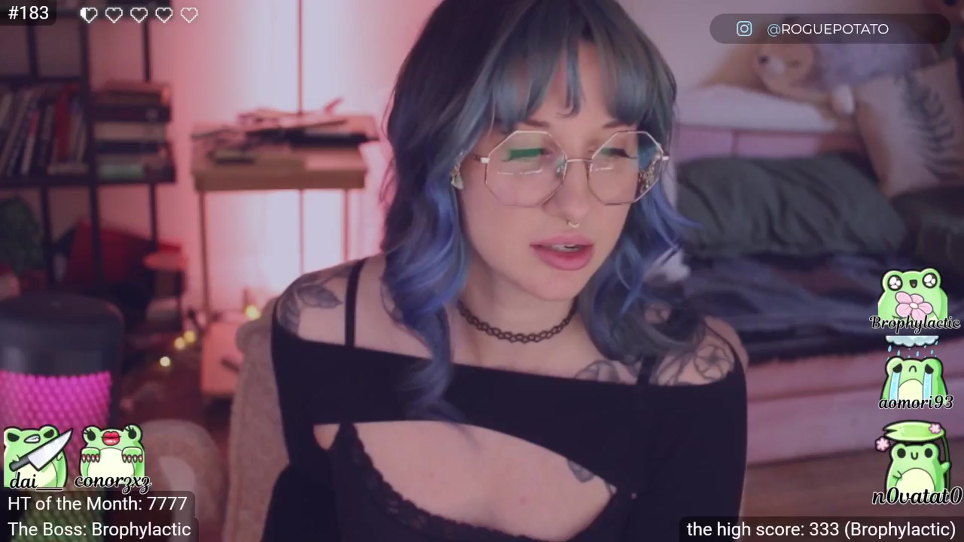 Gallery image thumbnail from little_crow's myfreecams stream on, 03/06/2026, 01:48 image 6 of 20