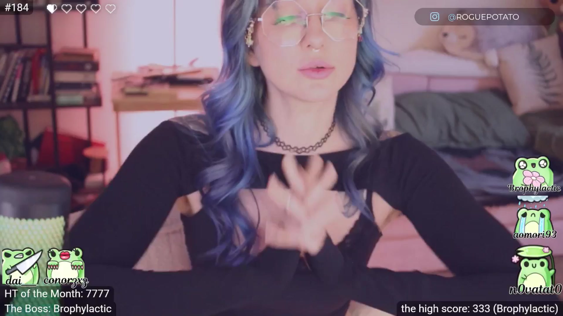 Gallery image thumbnail from little_crow's myfreecams stream on, 03/06/2026, 01:48 image 9 of 20