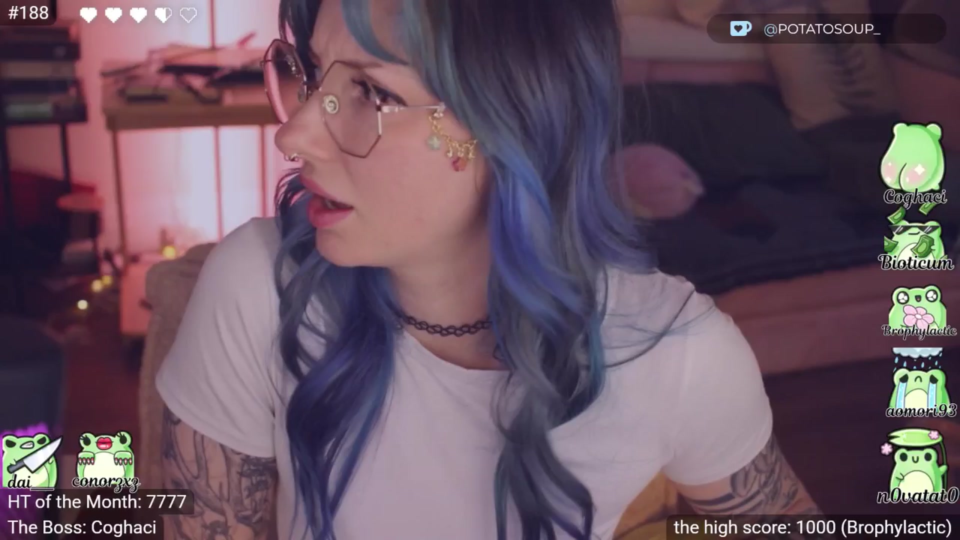 Gallery image thumbnail from little_crow's myfreecams stream on, 03/07/2026, 02:04 image 8 of 20