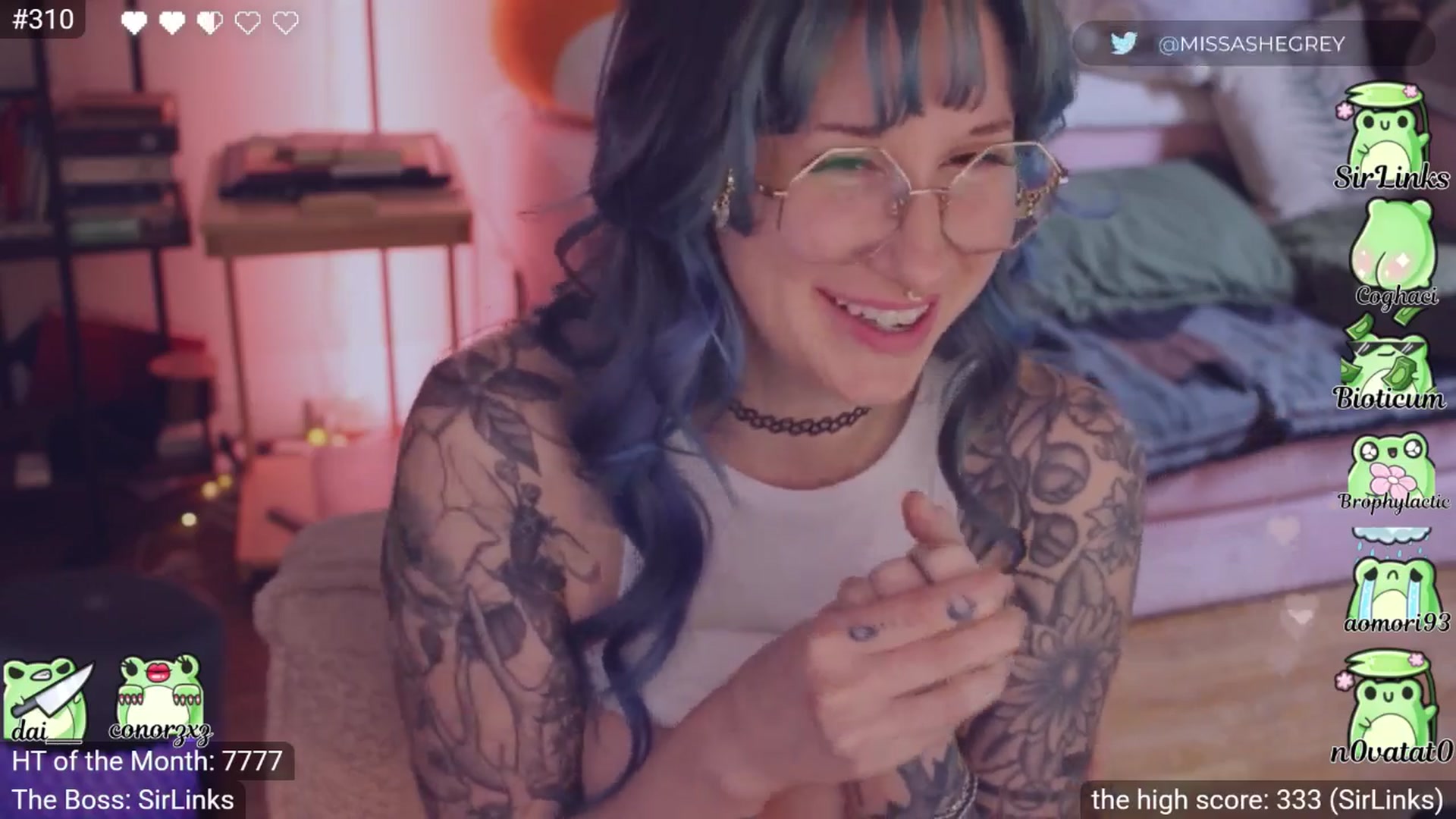 Gallery image thumbnail from little_crow's myfreecams stream on, 03/08/2026, 23:12 image 4 of 20