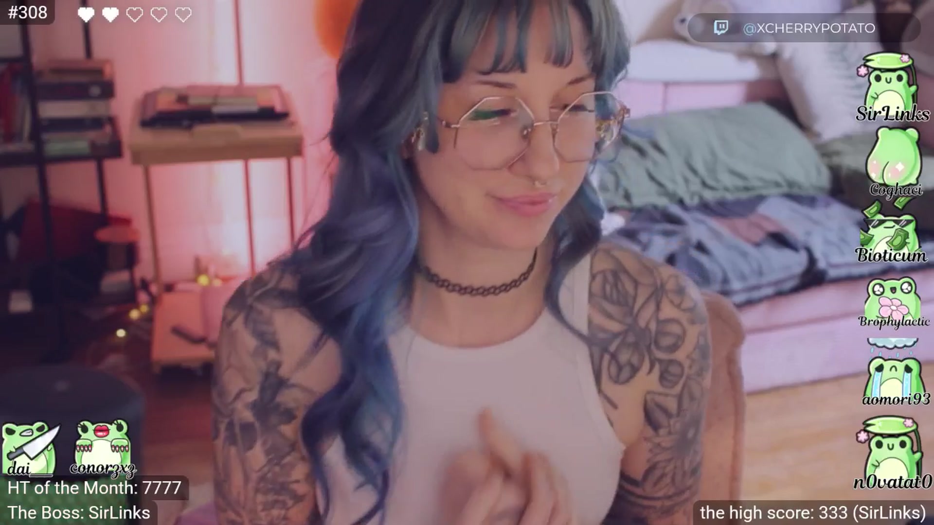 Gallery image thumbnail from little_crow's myfreecams stream on, 03/08/2026, 23:12 image 8 of 20