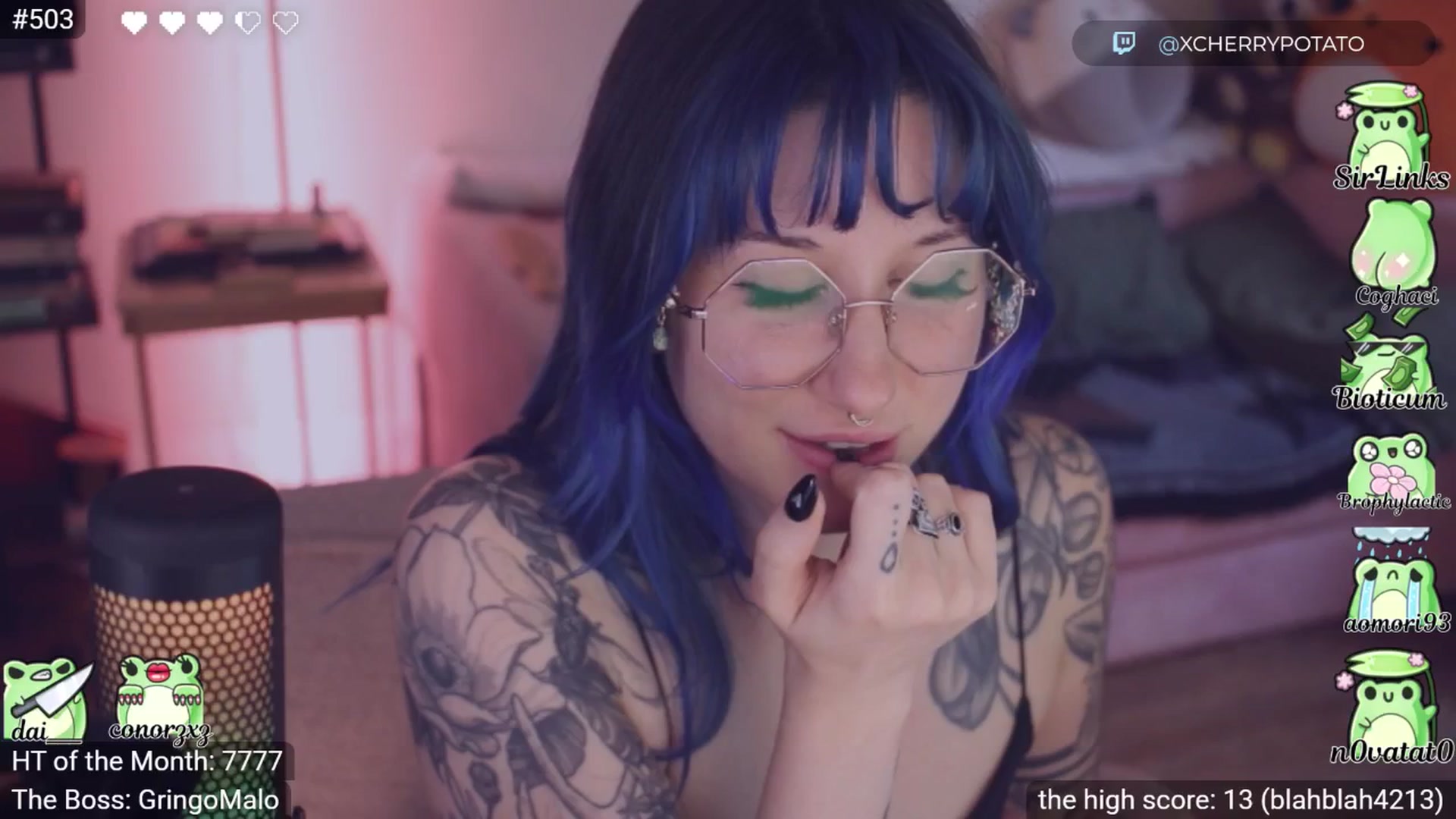 Gallery image thumbnail from little_crow's myfreecams stream on, 03/20/2026, 24:09 image 20 of 20