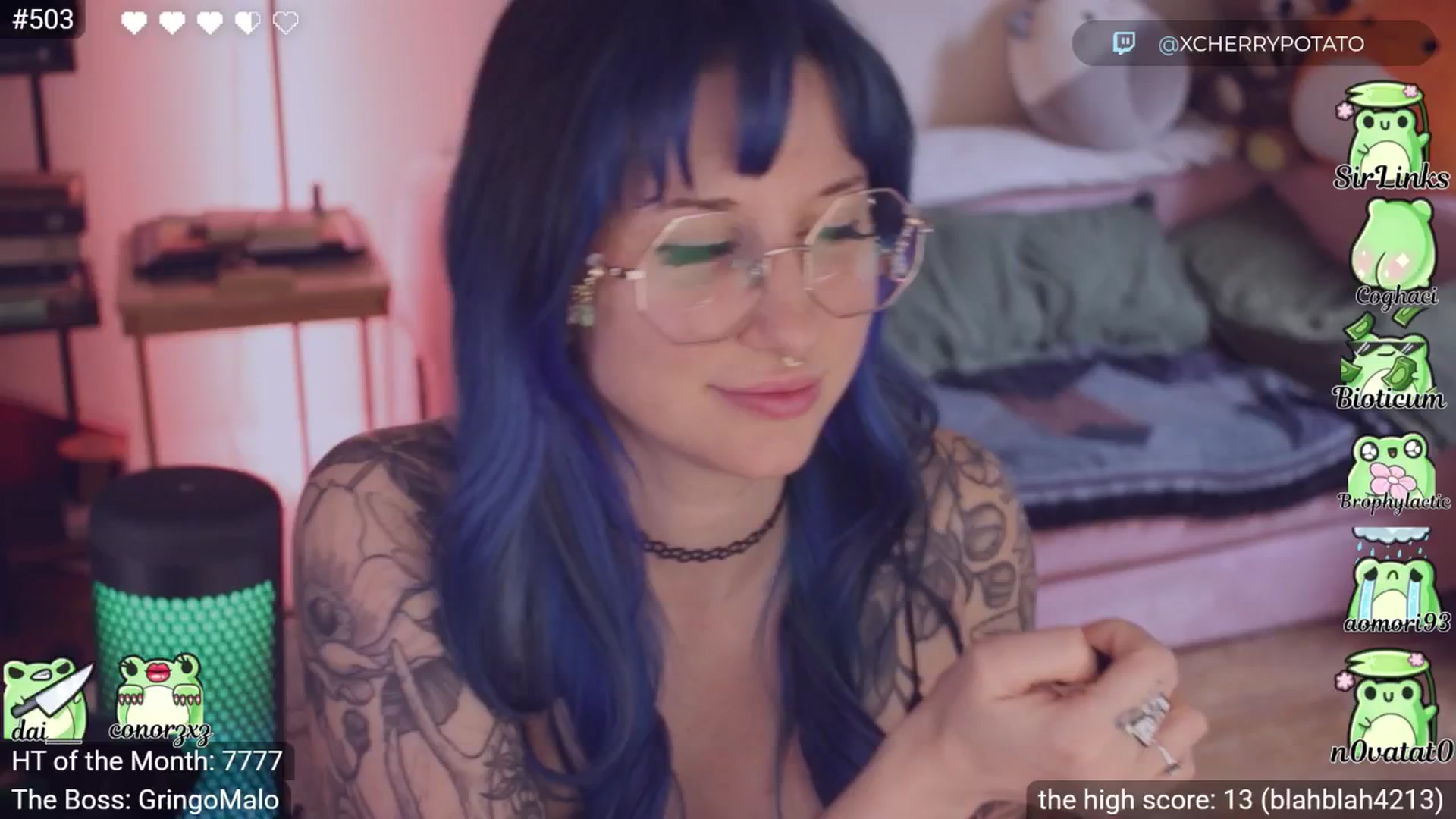 Gallery image thumbnail from little_crow's myfreecams stream on, 03/20/2026, 24:09 image 4 of 20