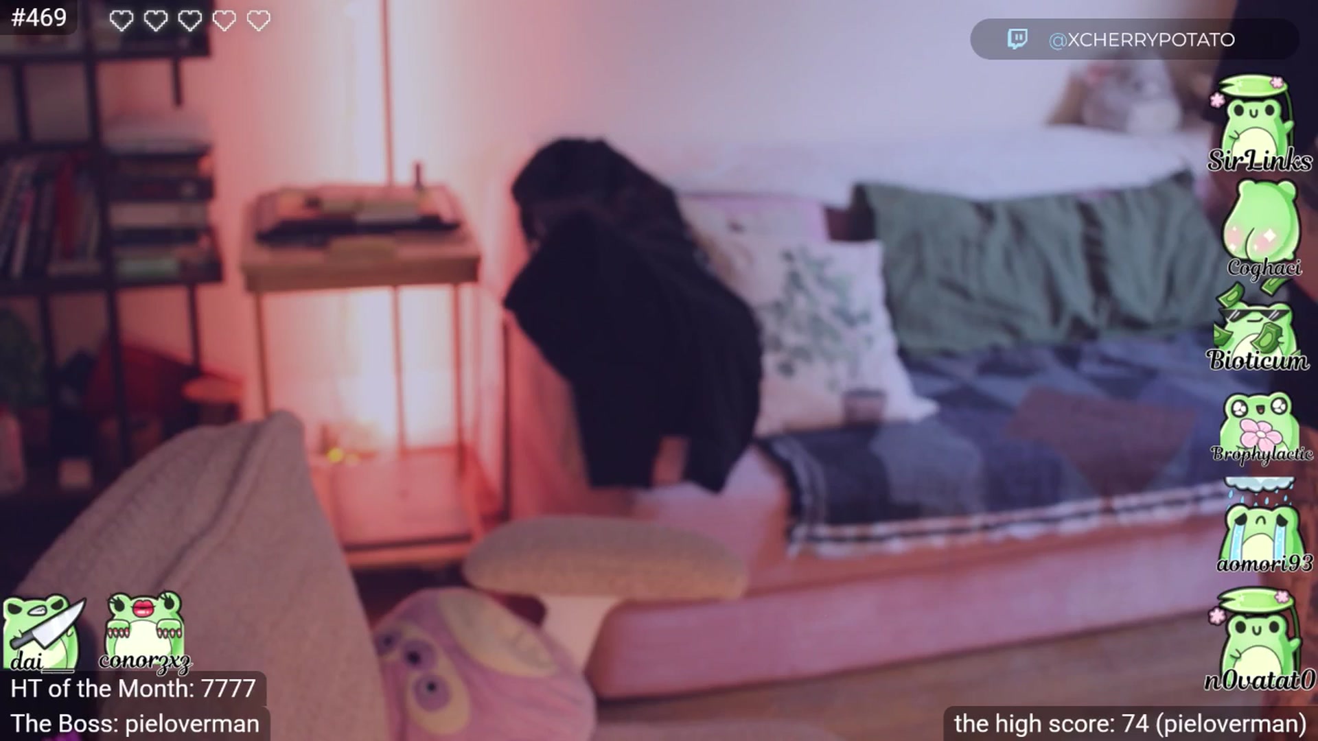 Gallery image thumbnail from little_crow's myfreecams stream on, 03/23/2026, 24:25 image 6 of 20
