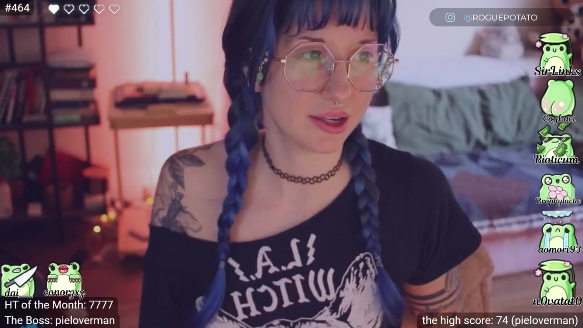Gallery image thumbnail from little_crow's myfreecams stream on, 03/23/2026, 24:25 image 17 of 20