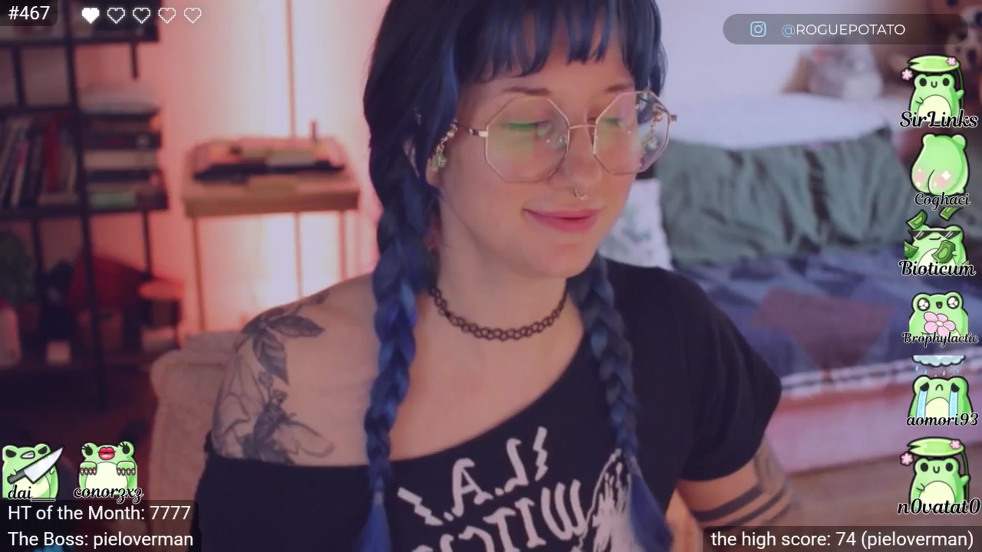 Gallery image thumbnail from little_crow's myfreecams stream on, 03/23/2026, 24:25 image 9 of 20
