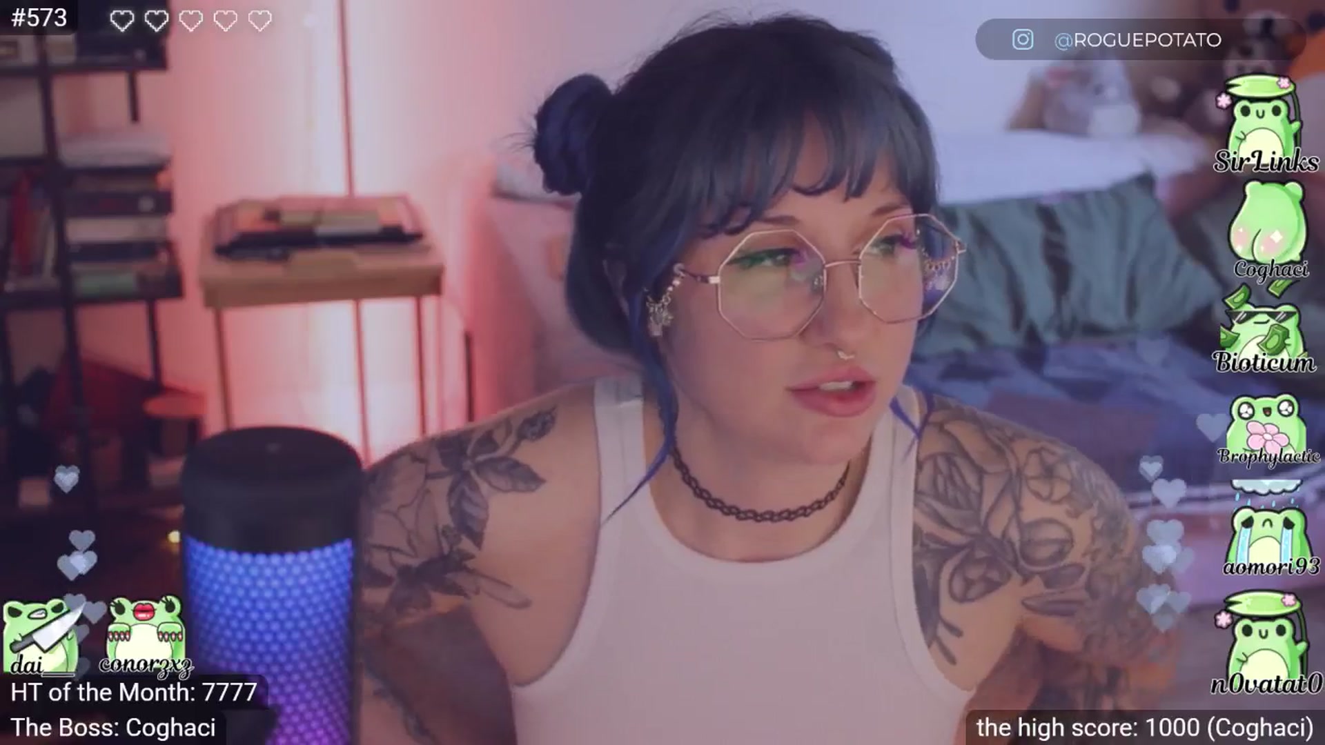 Gallery image thumbnail from little_crow's myfreecams stream on, 03/27/2026, 24:43 image 10 of 20