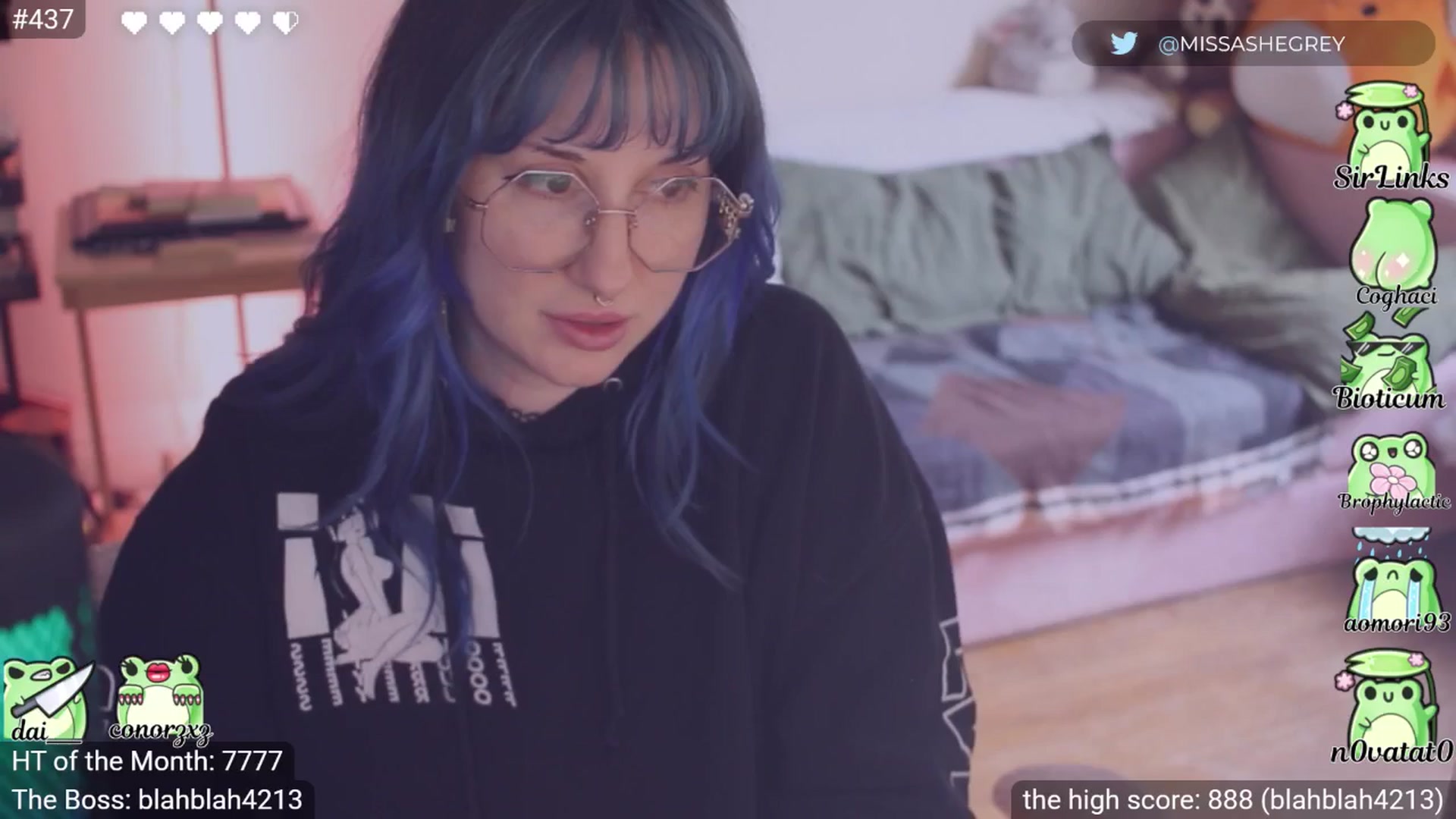 Gallery image thumbnail from little_crow's myfreecams stream on, 03/29/2026, 24:03 image 7 of 20