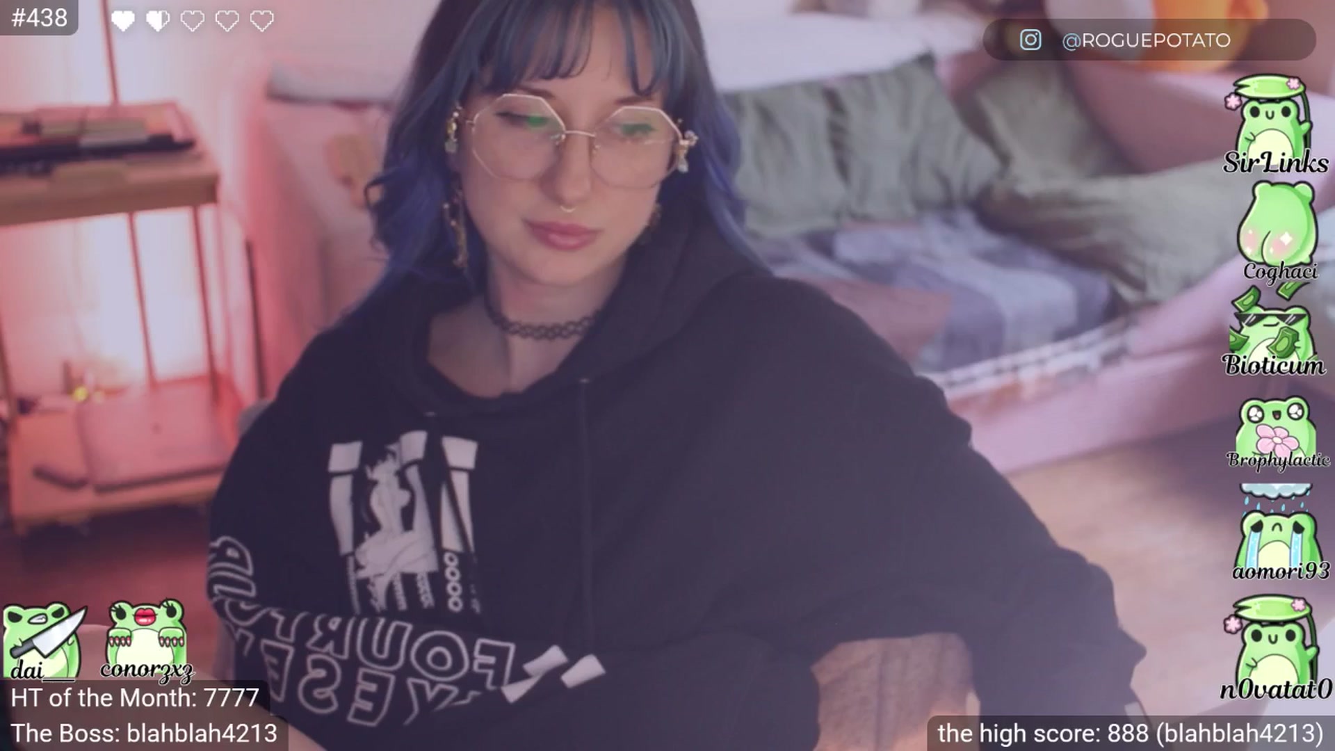 Gallery image thumbnail from little_crow's myfreecams stream on, 03/29/2026, 24:03 image 11 of 20