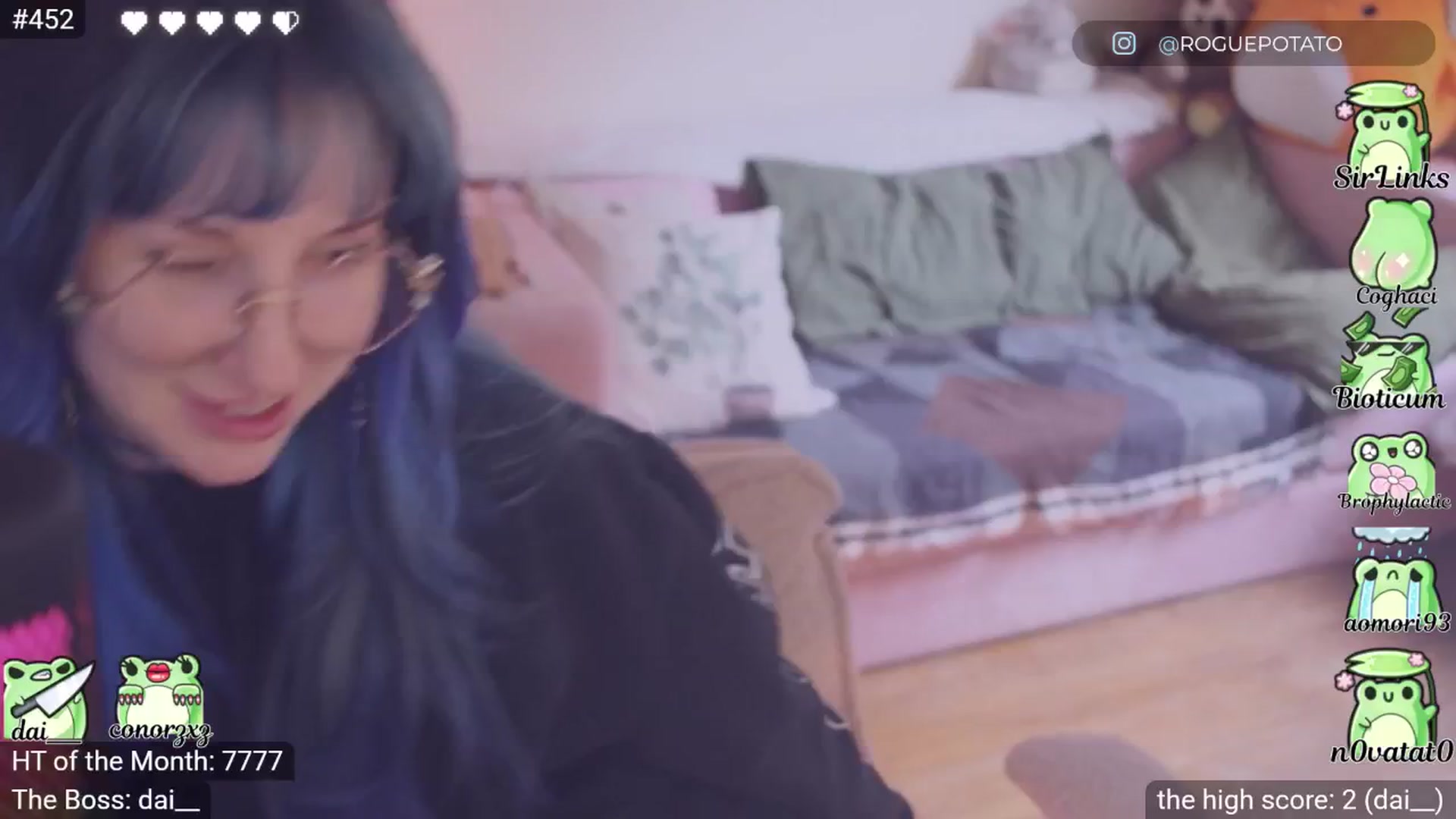 Gallery image thumbnail from little_crow's myfreecams stream on, 03/29/2026, 24:03 image 1 of 20