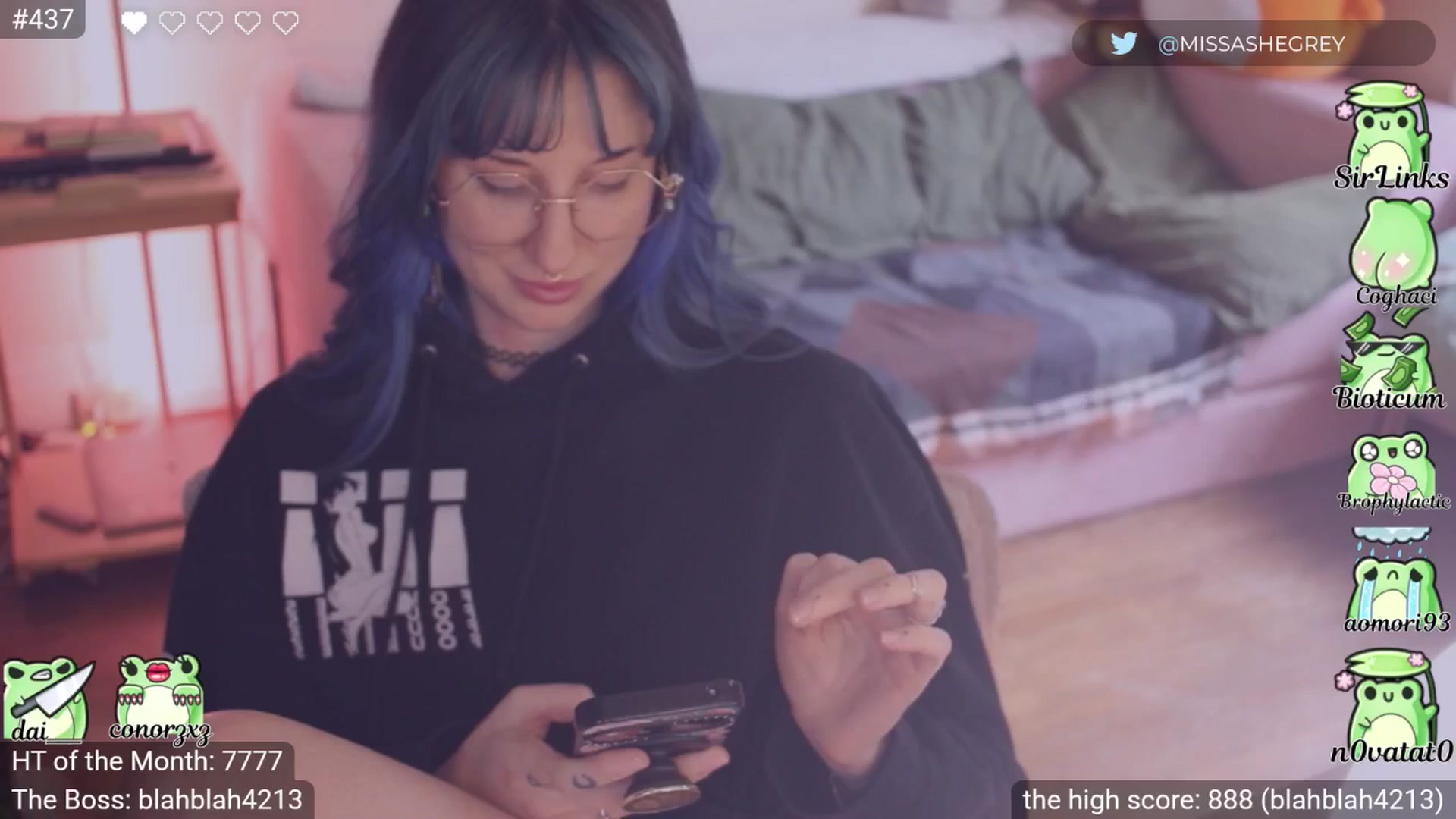 Gallery image thumbnail from little_crow's myfreecams stream on, 03/29/2026, 24:23 image 1 of 20