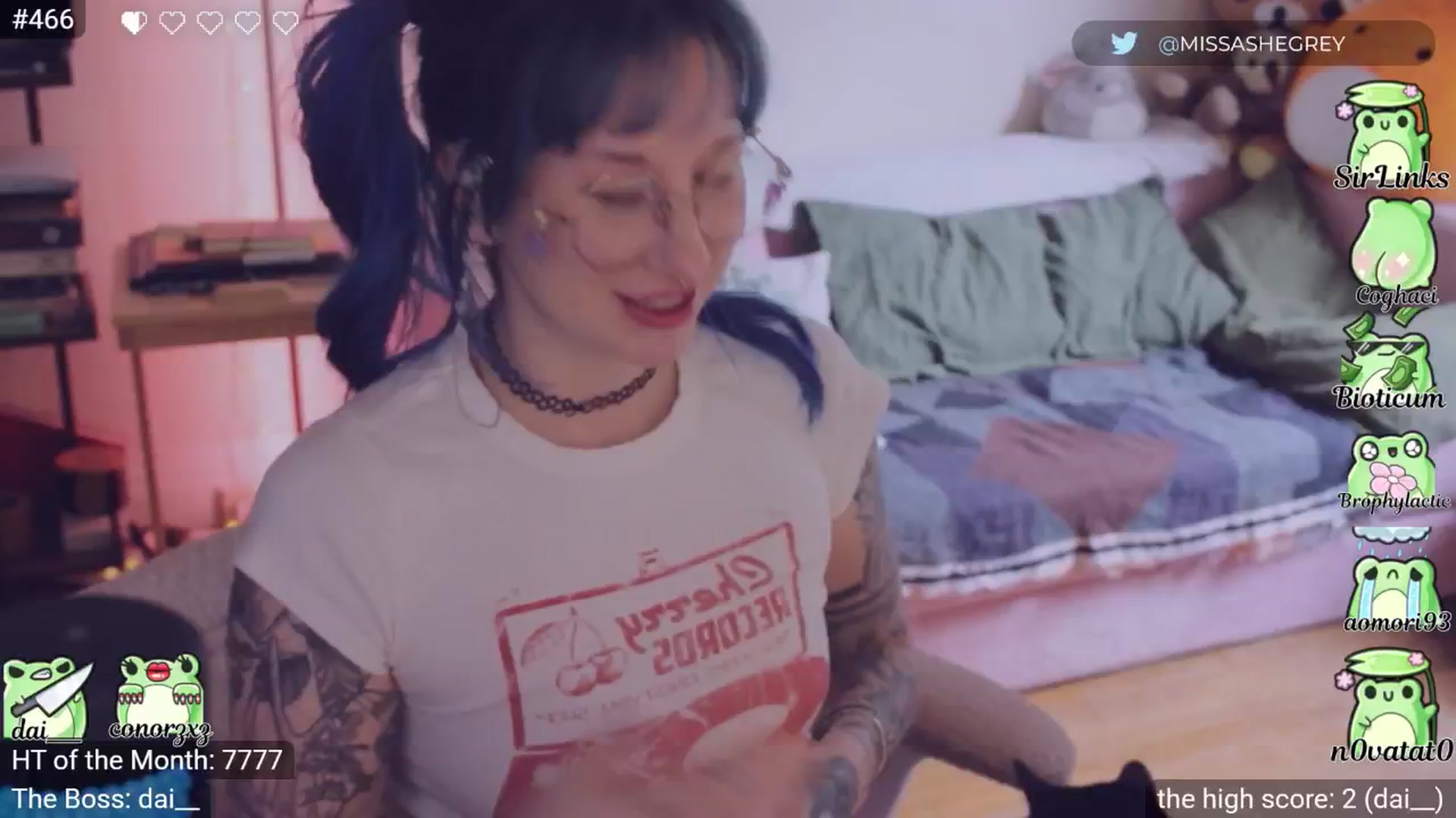 Gallery image thumbnail from little_crow's myfreecams stream on, 03/29/2026, 23:57 image 2 of 20