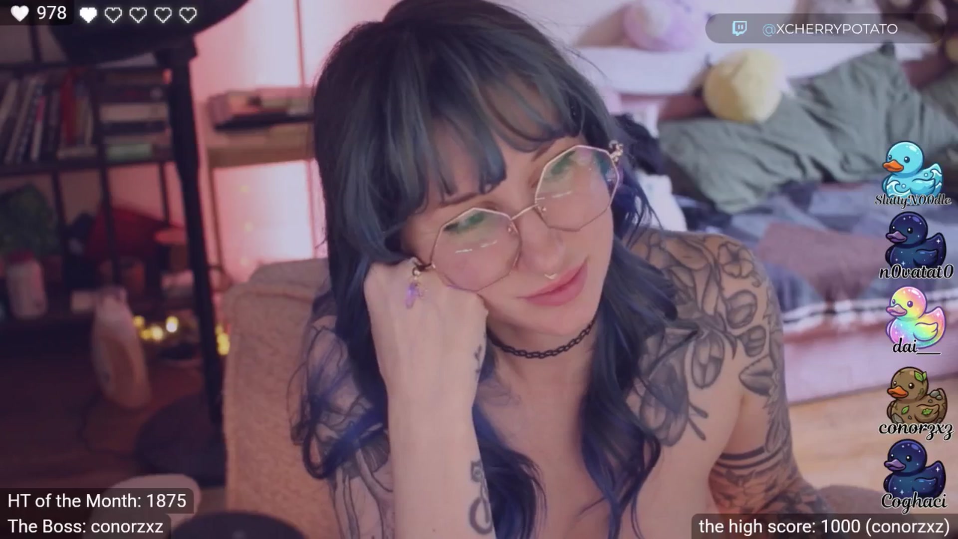 Gallery image thumbnail from little_crow's myfreecams stream on, 04/11/2026, 02:00 image 15 of 20