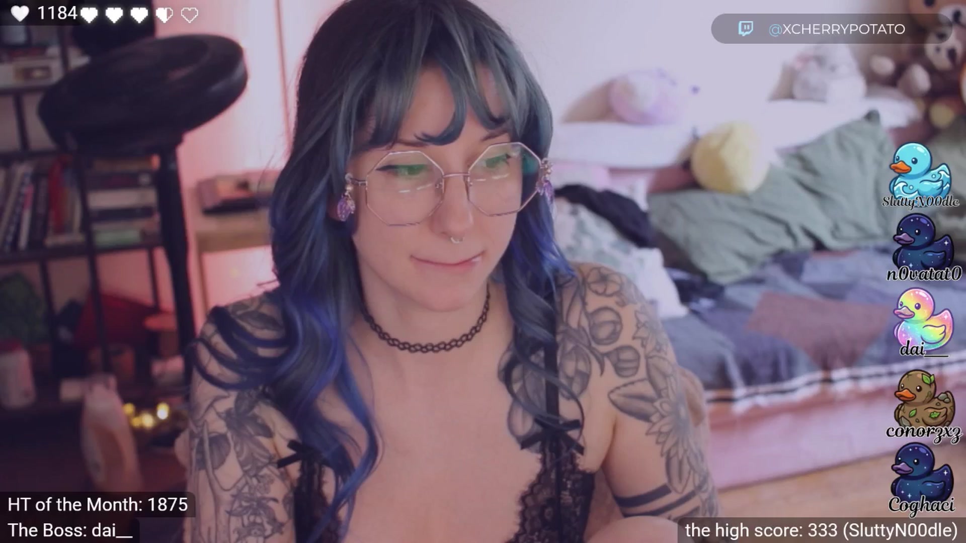 Gallery image thumbnail from little_crow's myfreecams stream on, 04/11/2026, 02:00 image 7 of 20