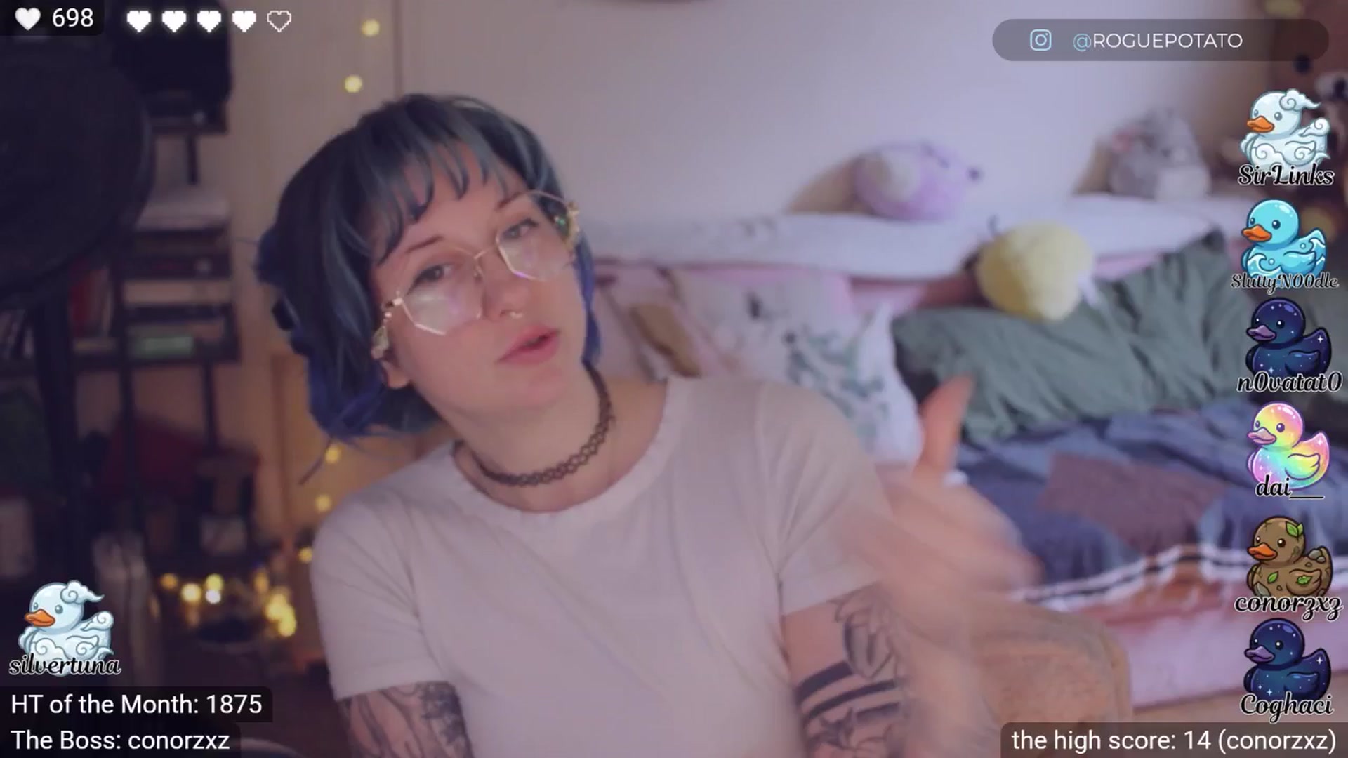 Gallery image thumbnail from little_crow's myfreecams stream on, 04/15/2026, 23:42 image 2 of 20