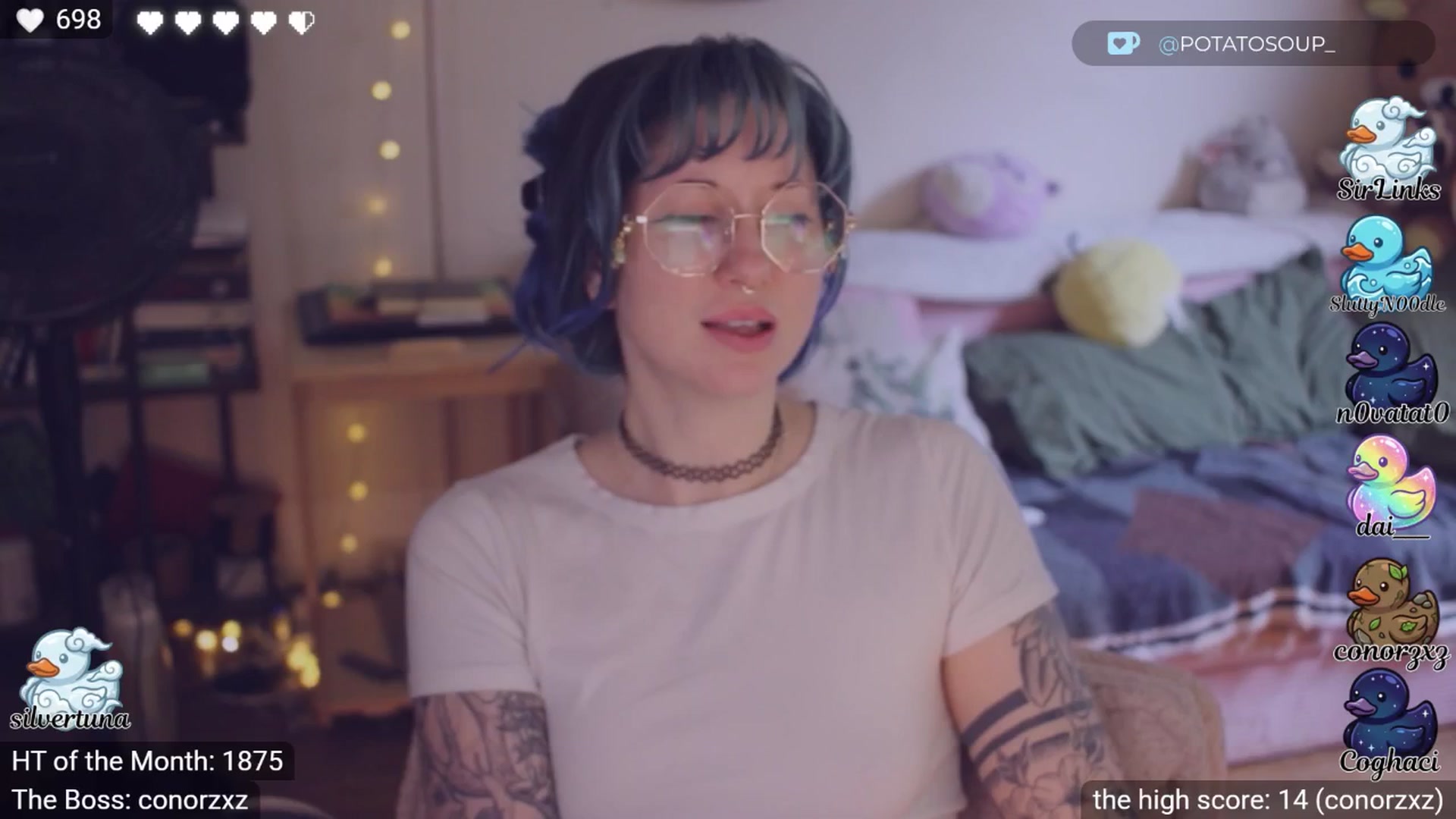 Gallery image thumbnail from little_crow's myfreecams stream on, 04/15/2026, 23:42 image 3 of 20
