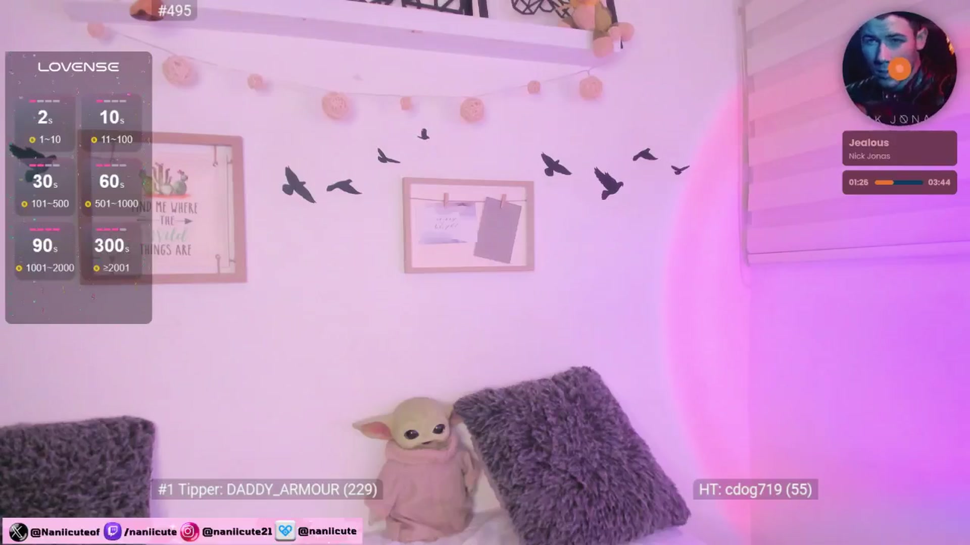 Gallery image thumbnail from littlebelle_'s myfreecams stream on, 07/01/2024, 02:47 image 20 of 20