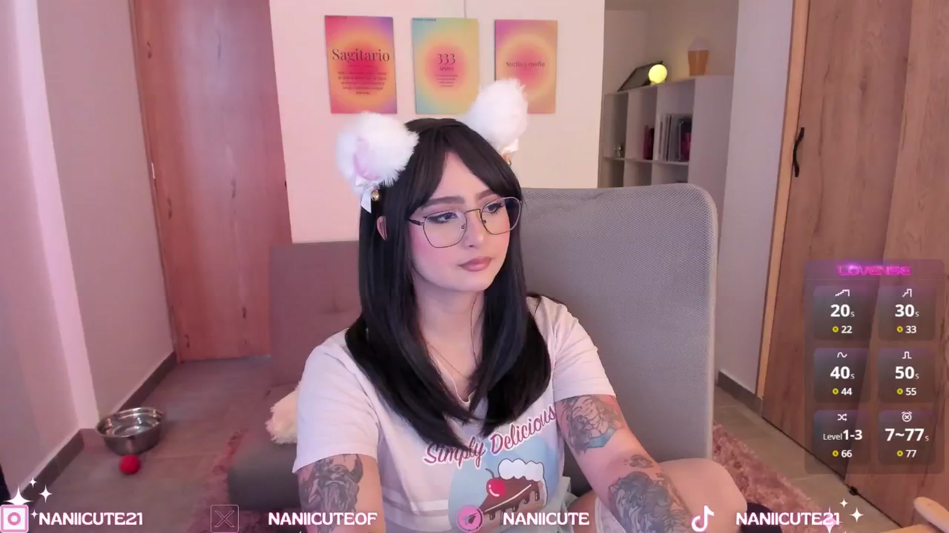 Gallery image thumbnail from littlebelle_'s myfreecams stream on, 09/13/2024, 18:20 image 2 of 20