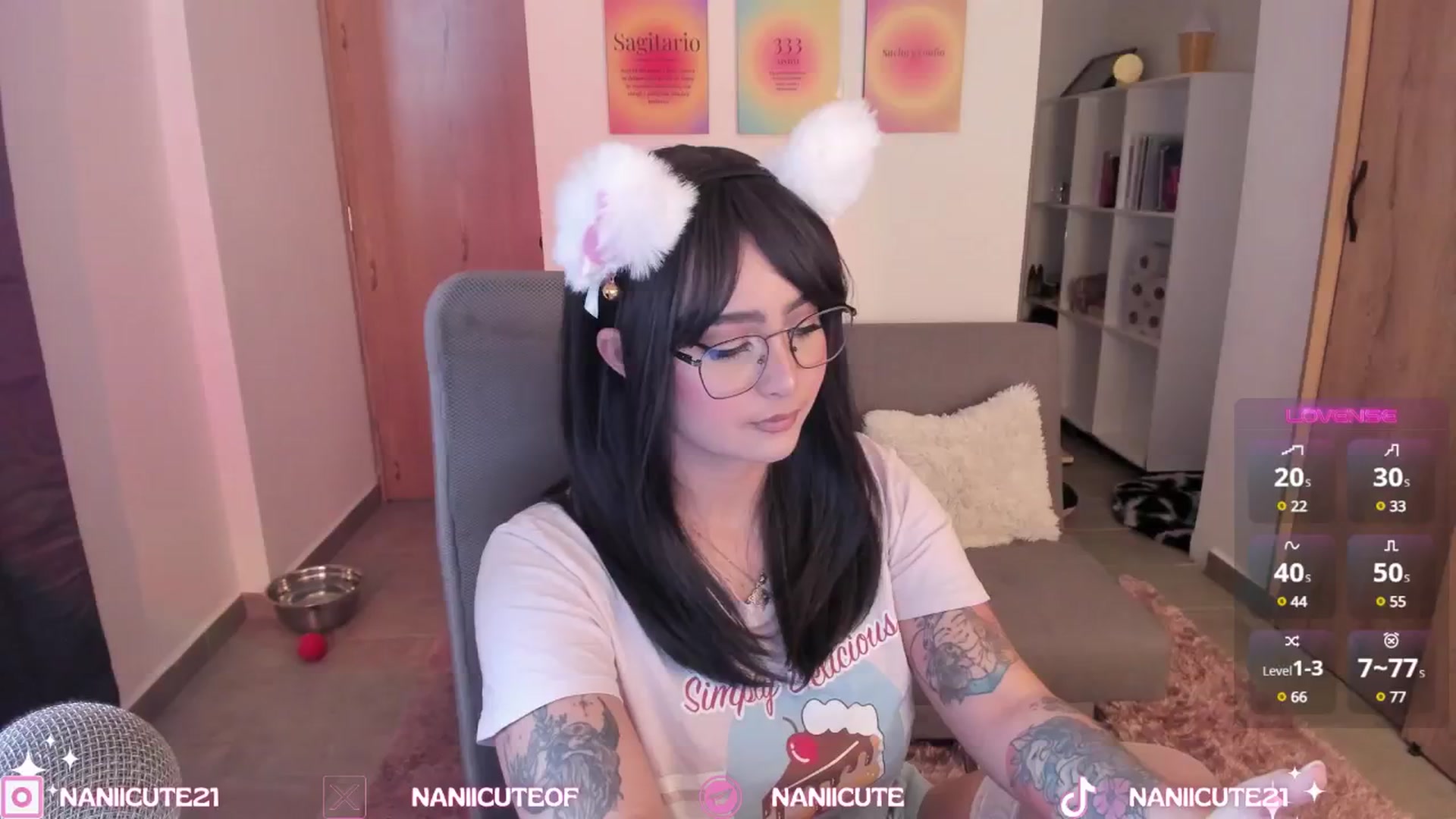 Gallery image thumbnail from littlebelle_'s myfreecams stream on, 09/13/2024, 18:20 image 18 of 20