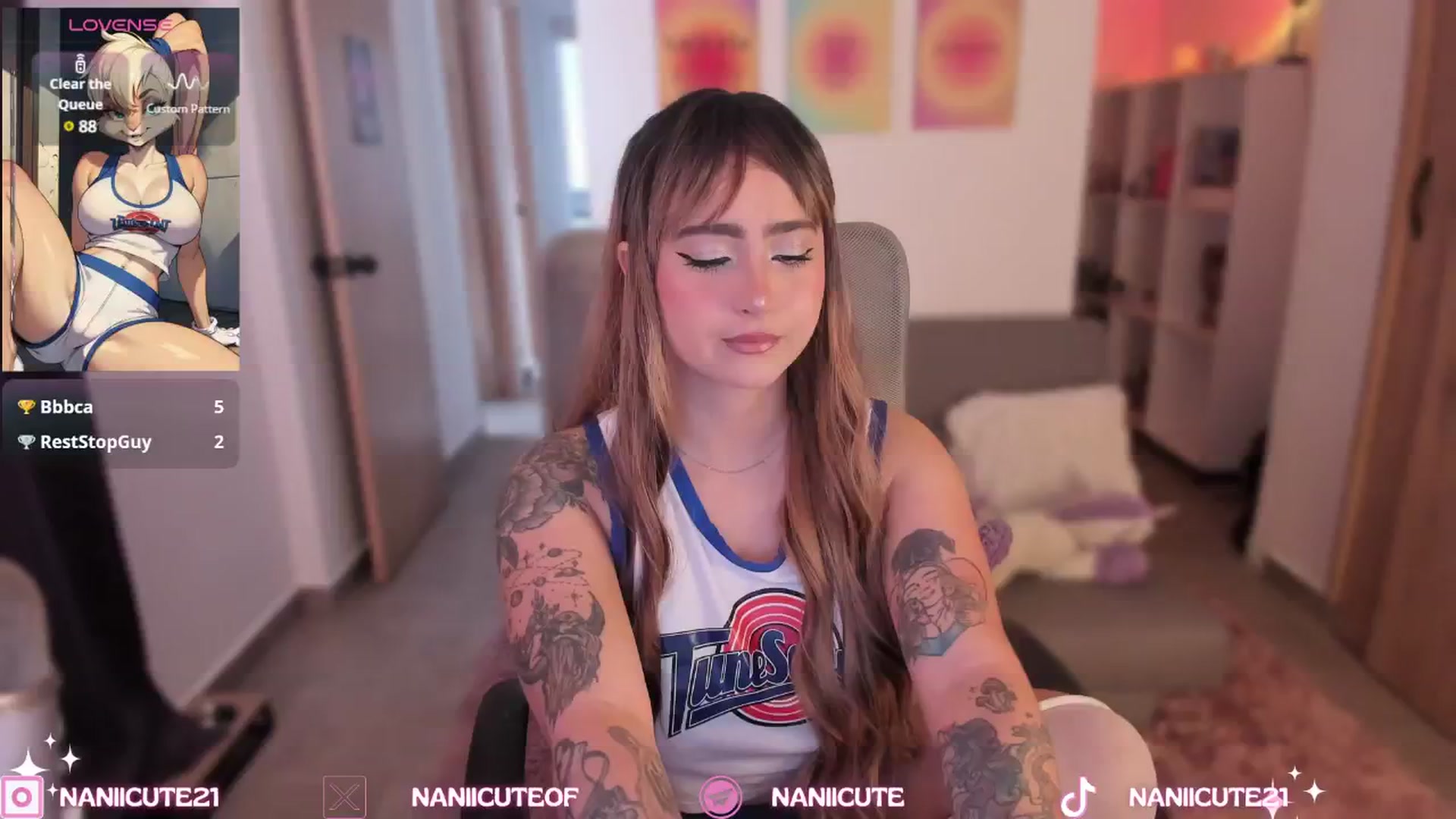 Gallery image thumbnail from littlebelle_'s myfreecams stream on, 10/01/2024, 14:37 image 5 of 20