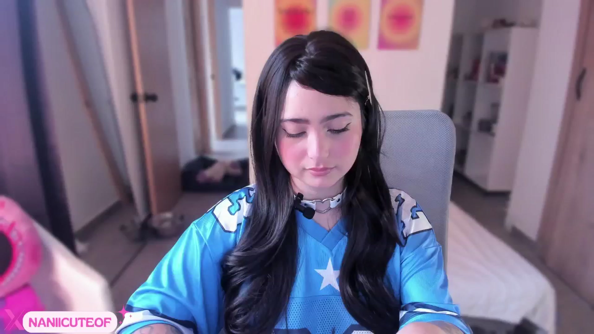 Gallery image thumbnail from littlebelle_'s myfreecams stream on, 10/24/2024, 15:19 image 6 of 20