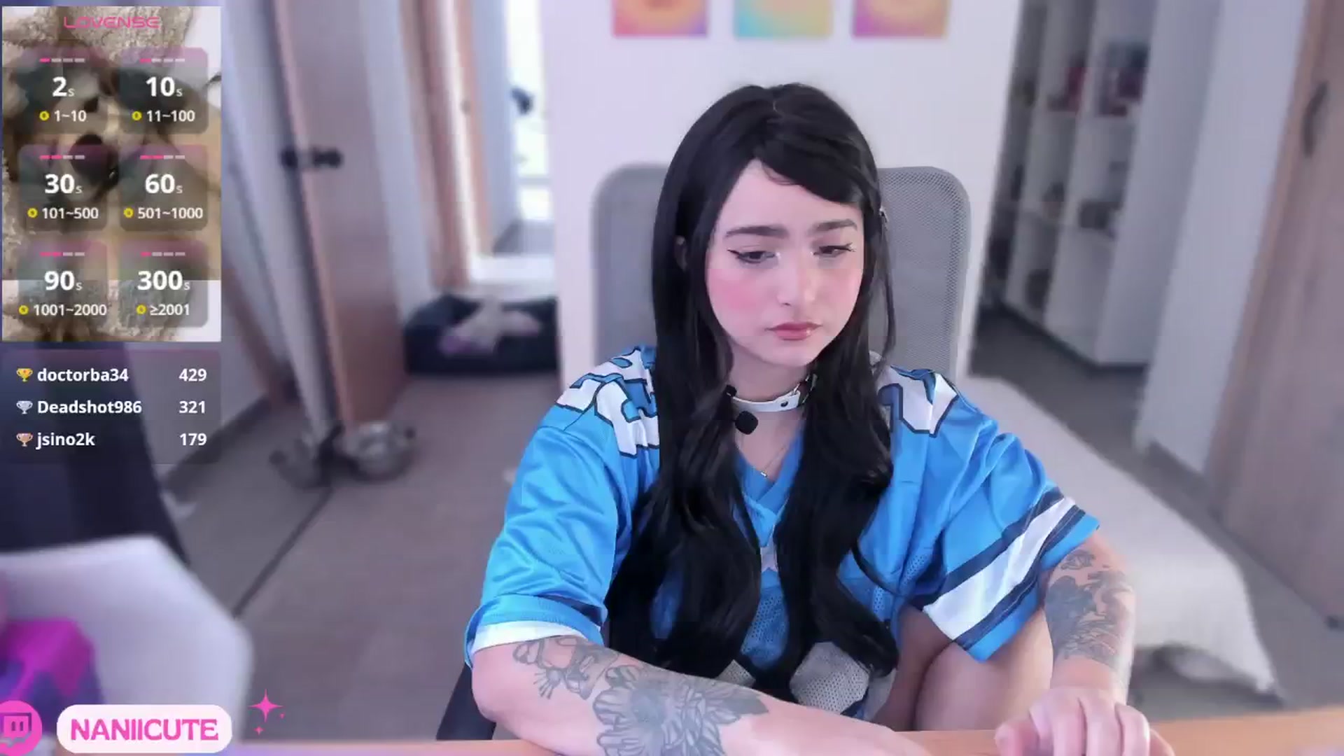 Gallery image thumbnail from littlebelle_'s myfreecams stream on, 10/24/2024, 15:51 image 15 of 20