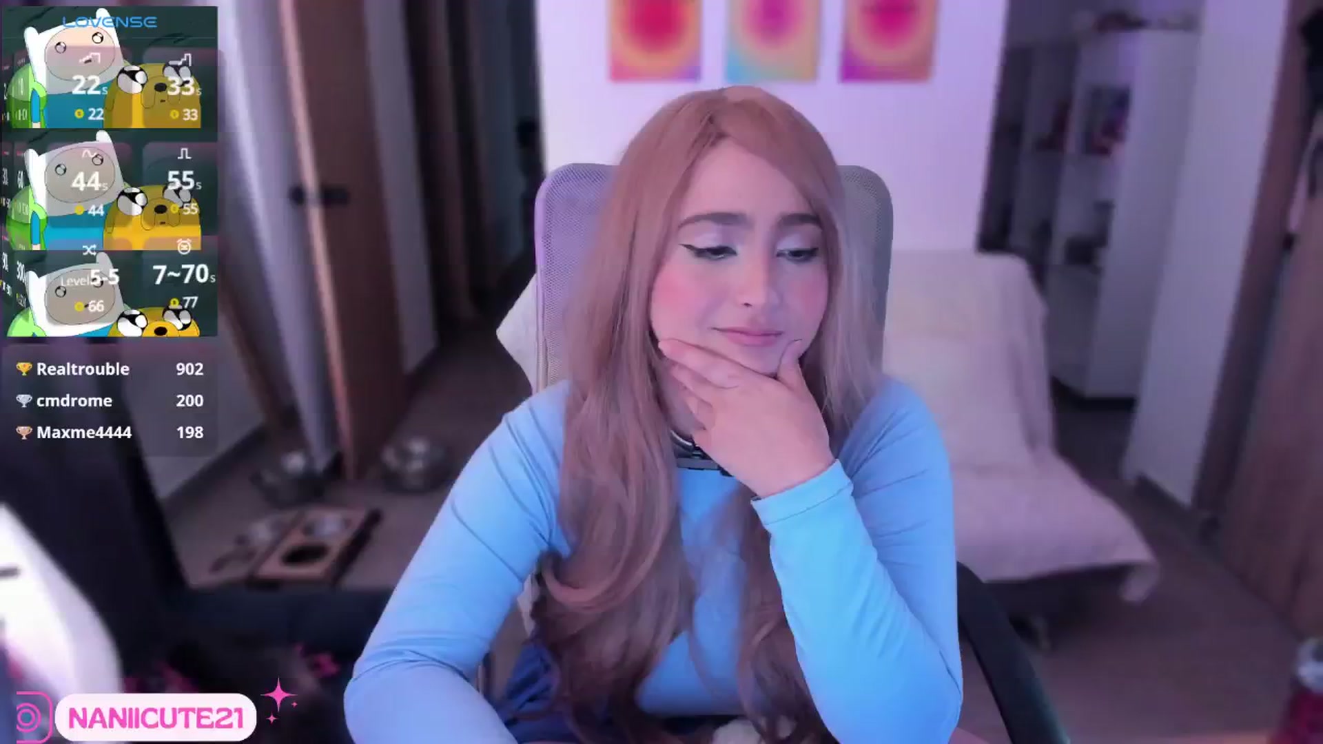 Gallery image thumbnail from littlebelle_'s myfreecams stream on, 10/28/2024, 02:44 image 17 of 20