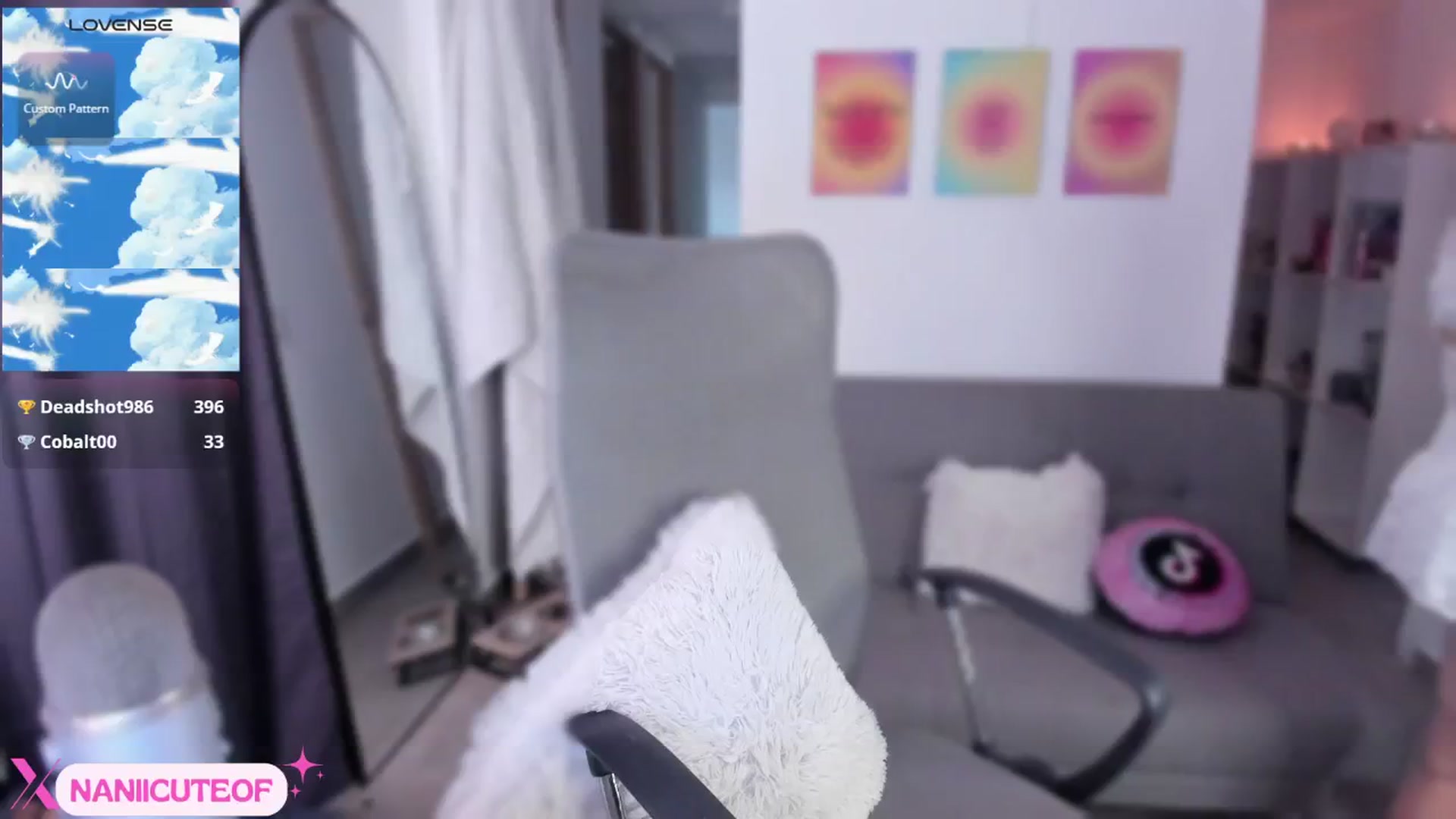 Gallery image thumbnail from littlebelle_'s myfreecams stream on, 10/30/2024, 21:38 image 5 of 20