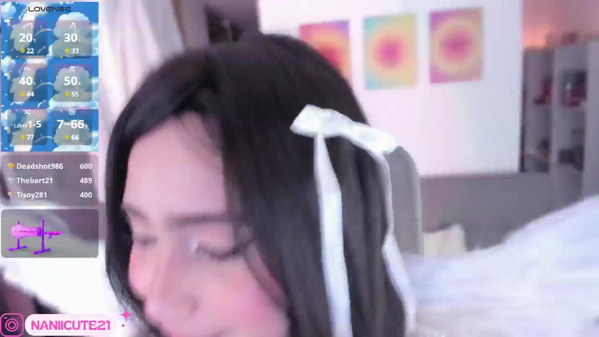 Gallery image thumbnail from littlebelle_'s myfreecams stream on, 10/31/2024, 24:47 image 5 of 20