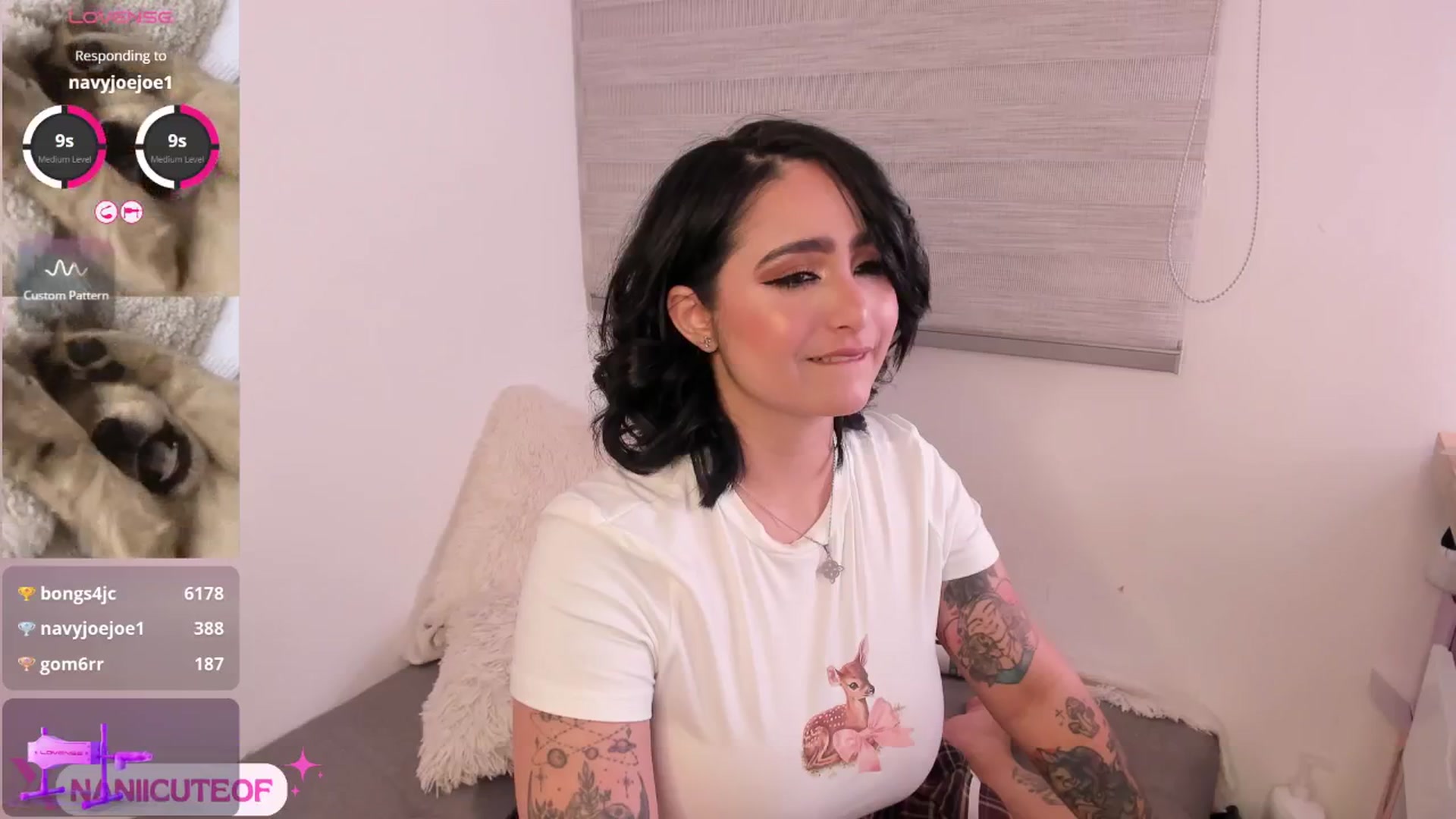 Gallery image thumbnail from littlebelle_'s myfreecams stream on, 01/24/2025, 07:32 image 11 of 20