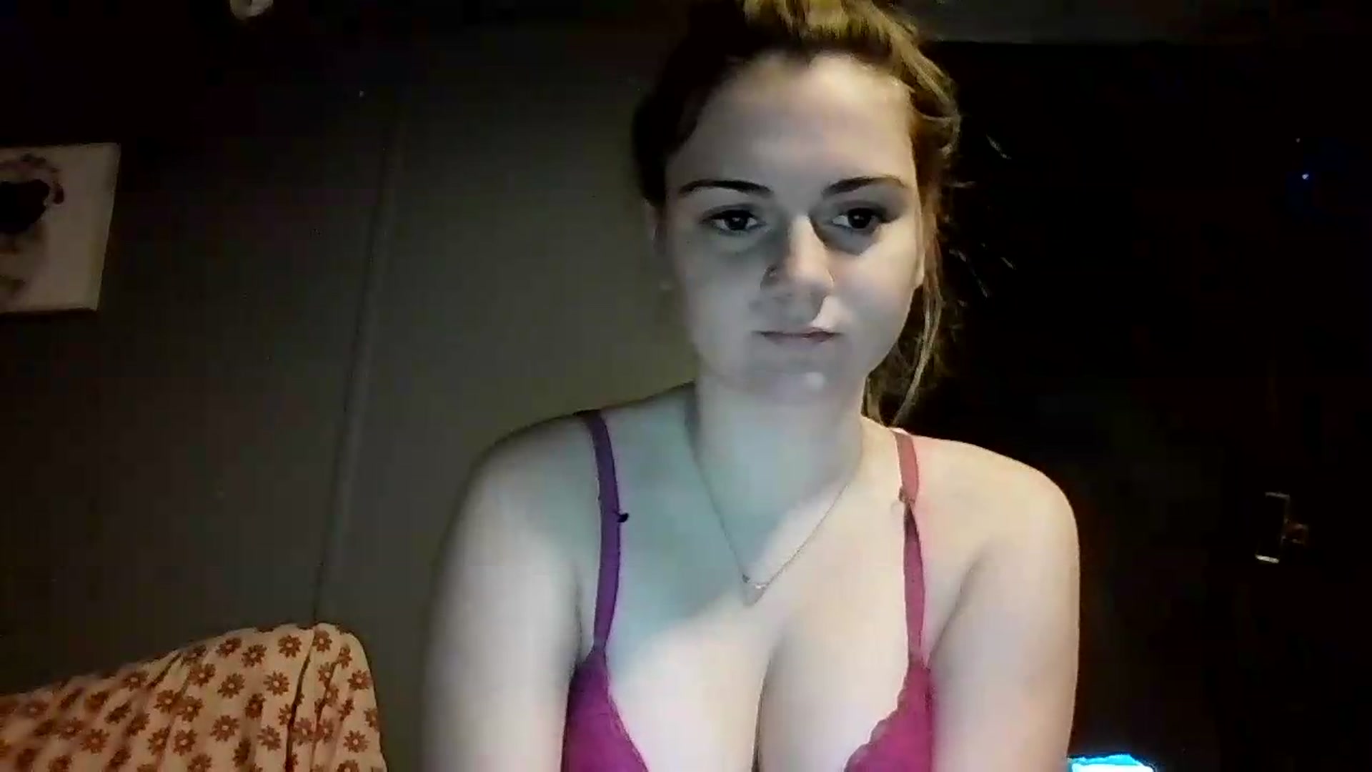 Gallery image thumbnail from littlelola88's myfreecams stream on, 05/12/2026, 17:49 image 10 of 20