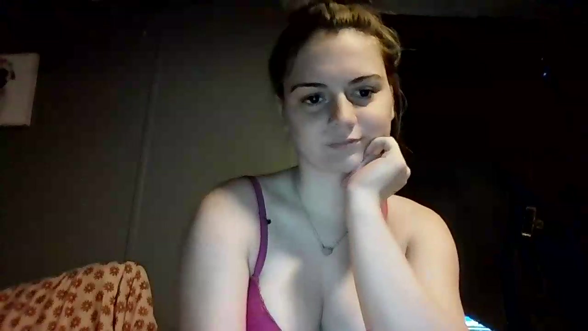 Gallery image thumbnail from littlelola88's myfreecams stream on, 05/12/2026, 17:49 image 17 of 20