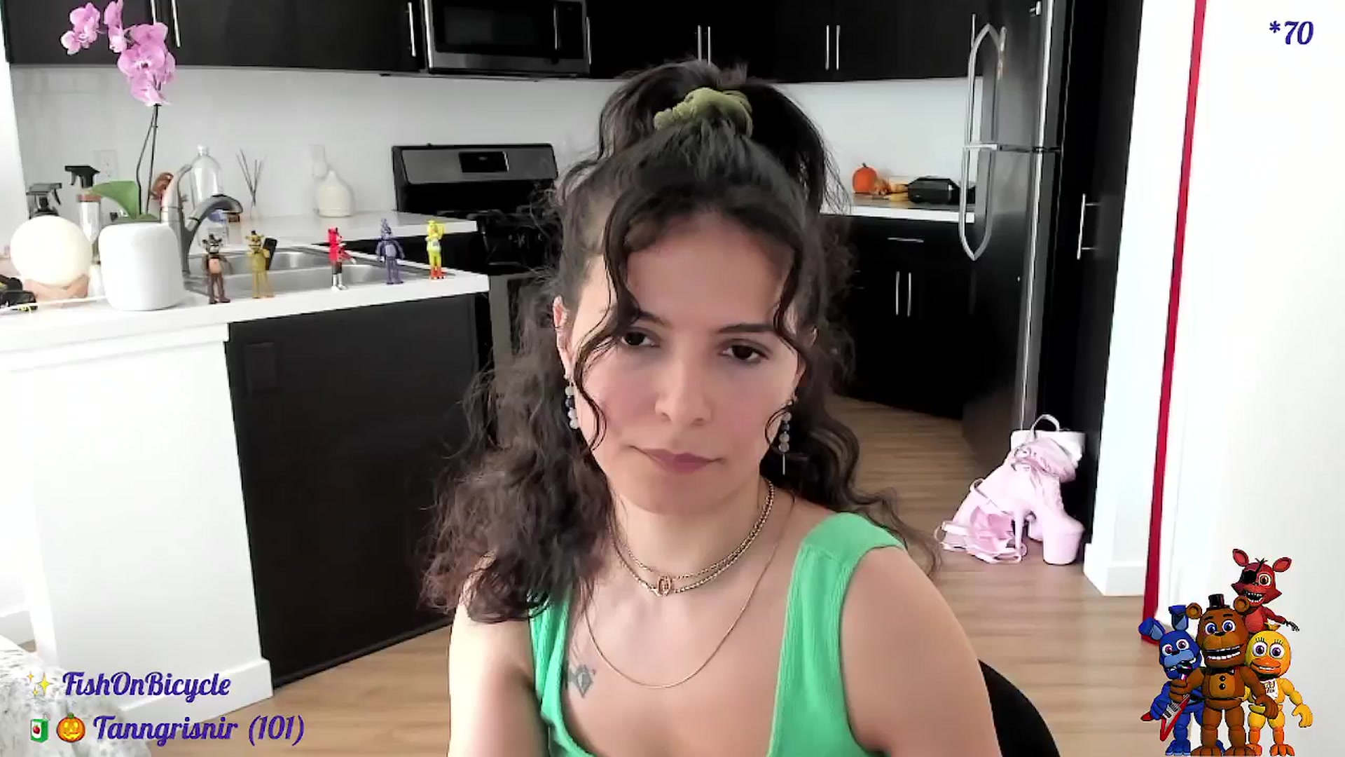 Gallery image thumbnail from litty's myfreecams stream on, 10/25/2024, 24:06 image 15 of 20