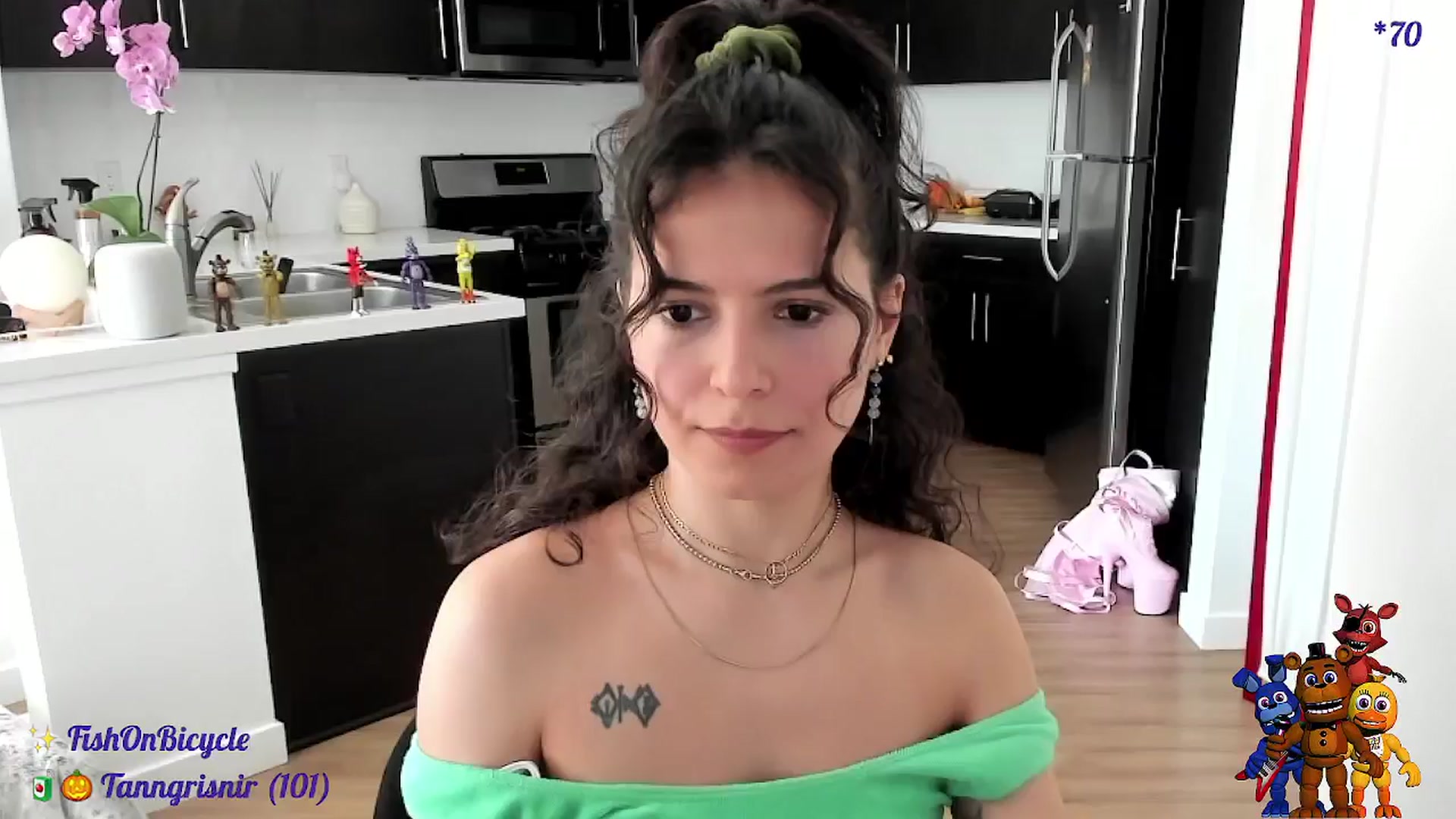 Gallery image thumbnail from litty's myfreecams stream on, 10/25/2024, 24:06 image 1 of 20