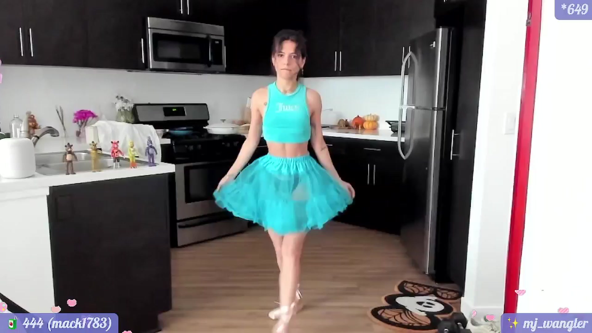 Gallery image thumbnail from litty's myfreecams stream on, 11/02/2024, 23:58 image 3 of 20