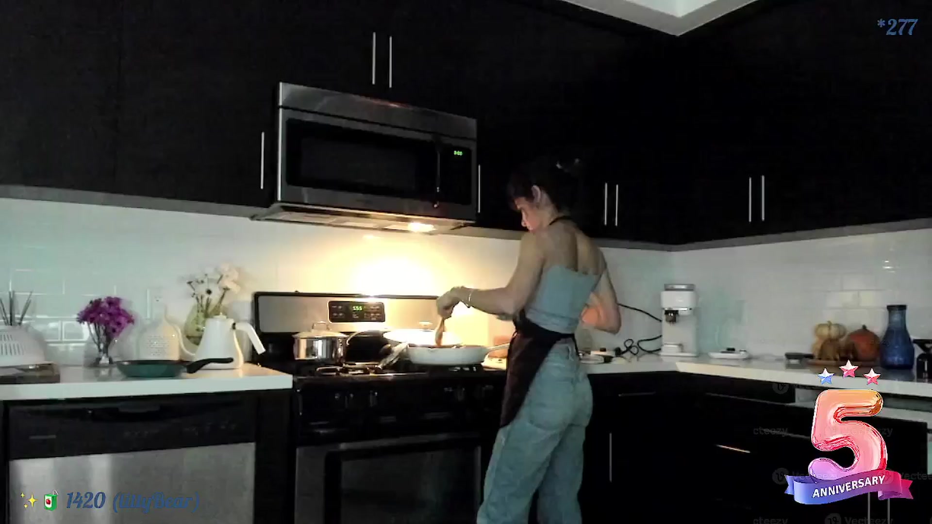 Gallery image thumbnail from litty's myfreecams stream on, 11/09/2024, 03:56 image 7 of 20