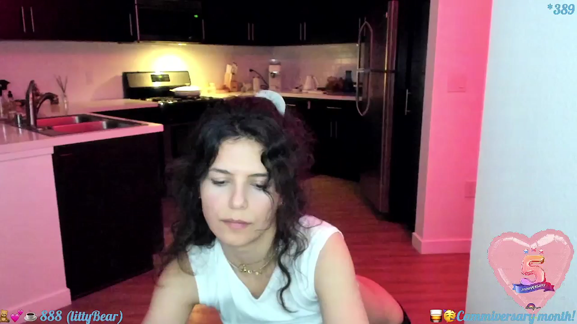 Gallery image thumbnail from litty's myfreecams stream on, 11/19/2024, 03:05 image 14 of 20
