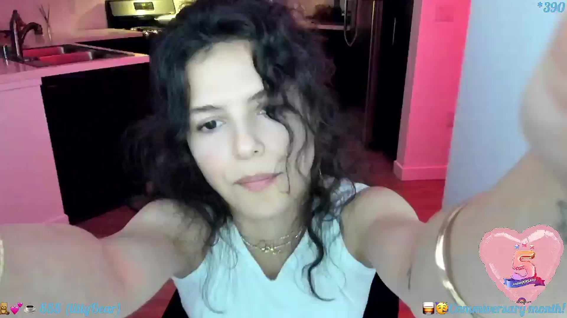 Gallery image thumbnail from litty's myfreecams stream on, 11/19/2024, 03:05 image 10 of 20