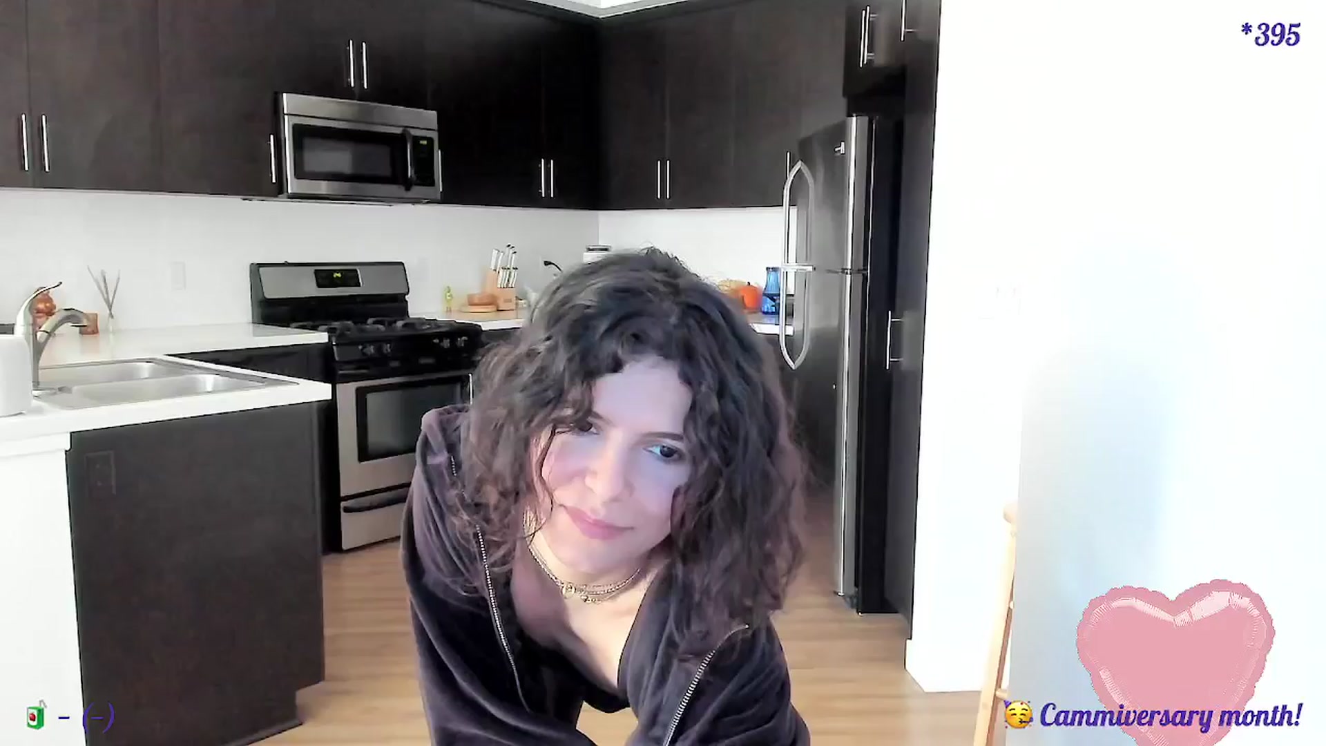Gallery image thumbnail from litty's myfreecams stream on, 11/21/2024, 24:07 image 7 of 20