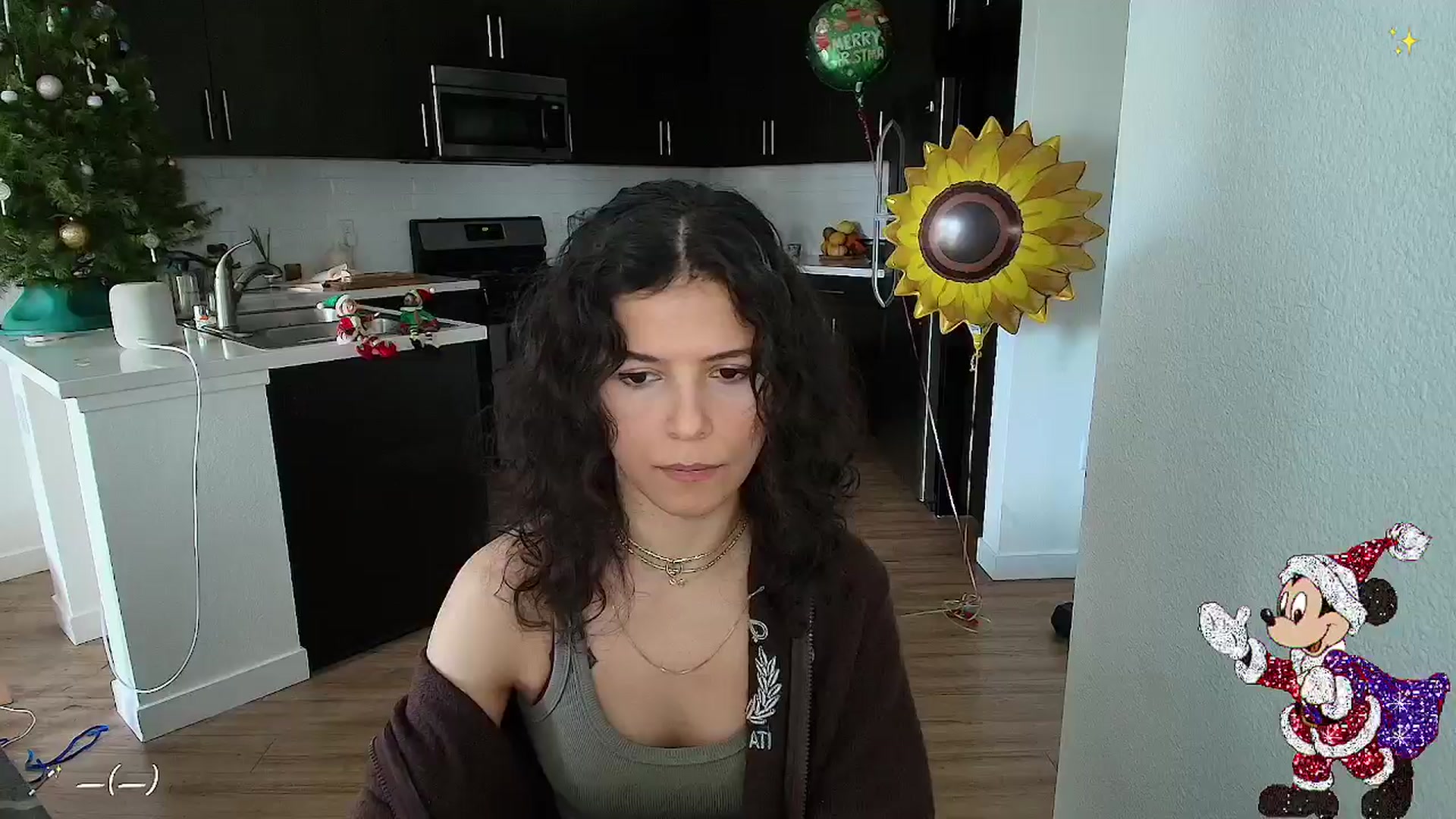 Gallery image thumbnail from litty's myfreecams stream on, 12/01/2024, 21:35 image 4 of 20