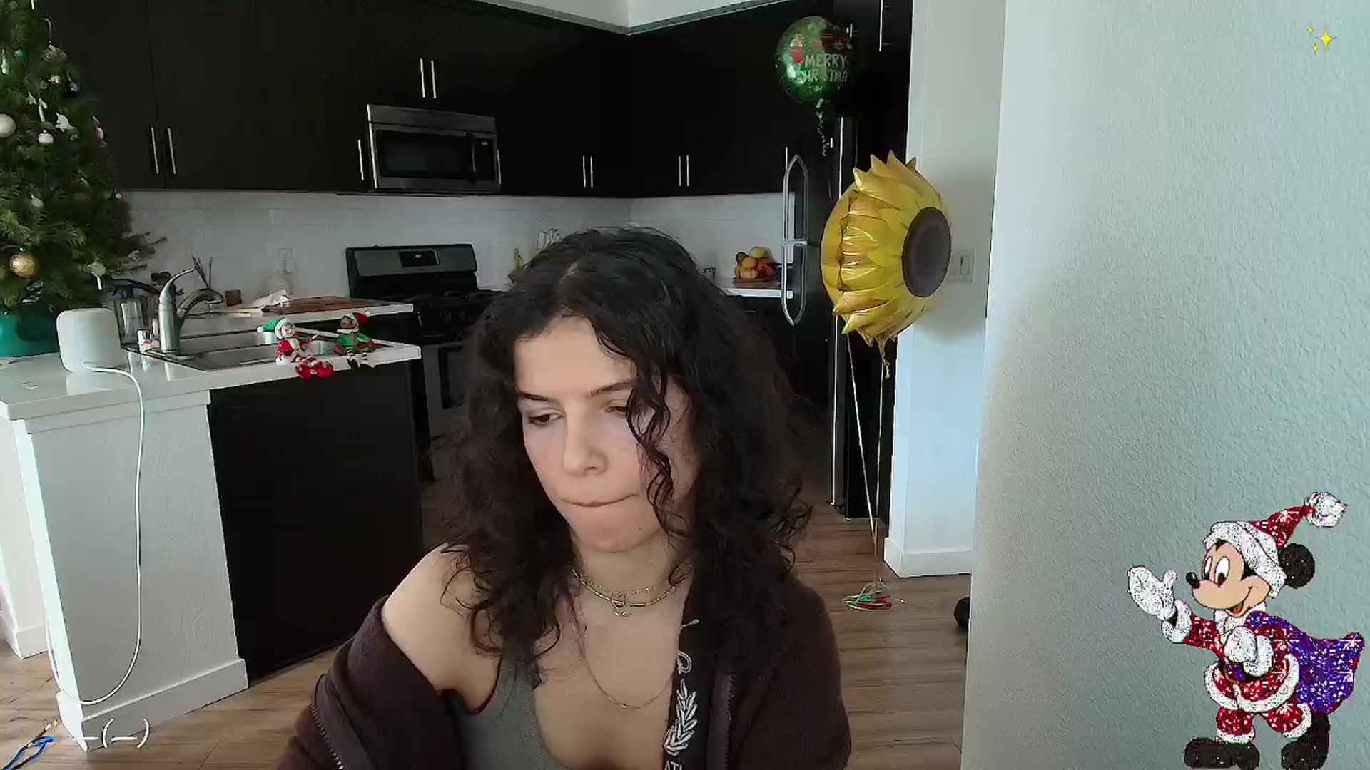 Gallery image thumbnail from litty's myfreecams stream on, 12/01/2024, 21:35 image 9 of 20