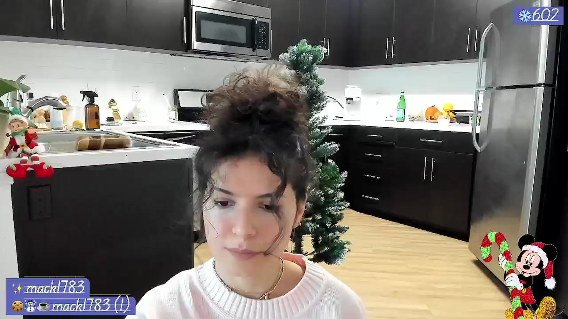 Gallery image thumbnail from litty's myfreecams stream on, 12/18/2024, 24:15 image 3 of 20