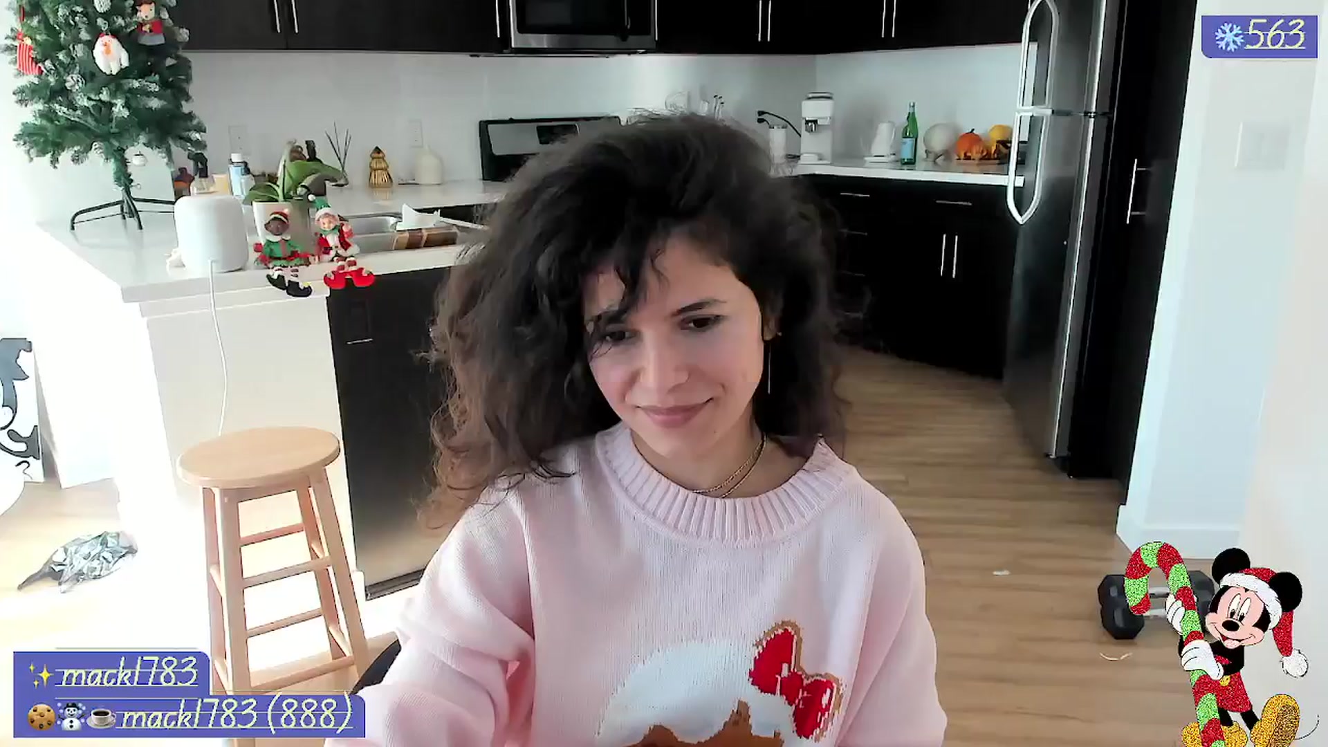 Gallery image thumbnail from litty's myfreecams stream on, 12/18/2024, 24:15 image 14 of 20