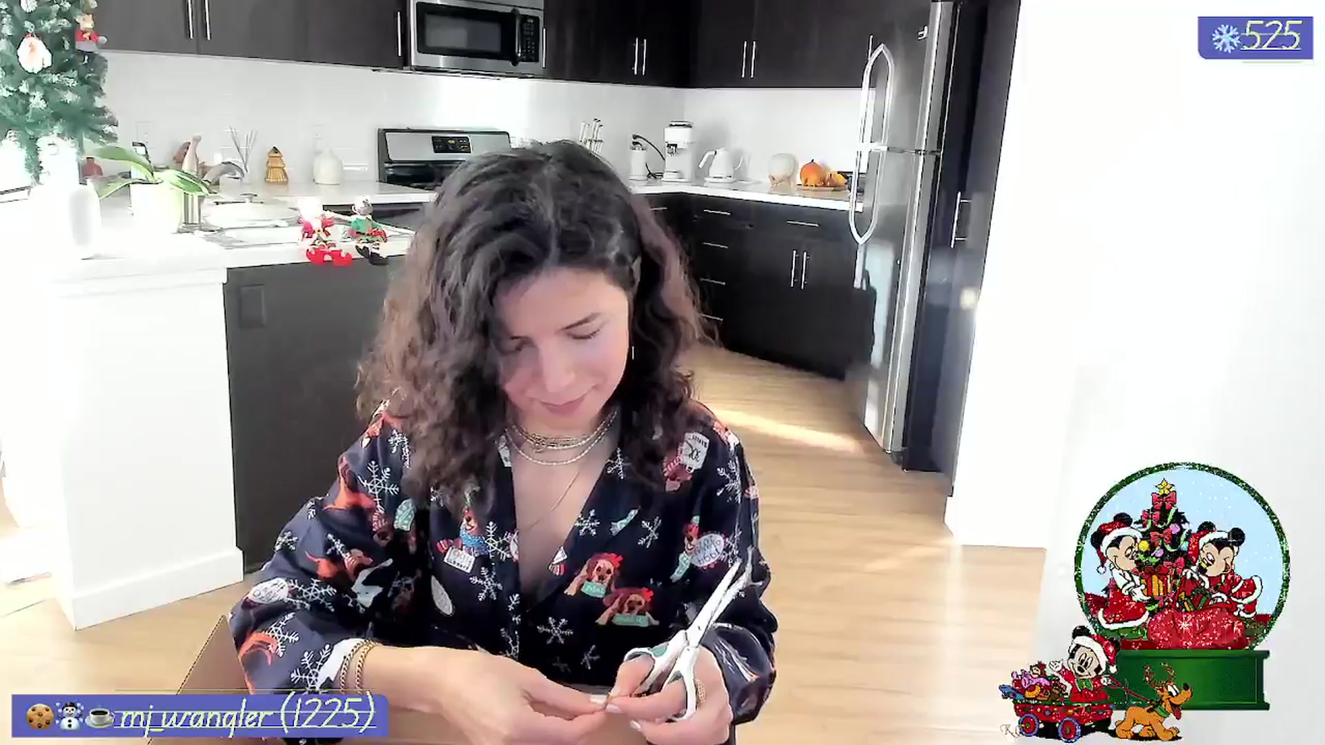 Gallery image thumbnail from litty's myfreecams stream on, 12/21/2024, 24:01 image 17 of 20