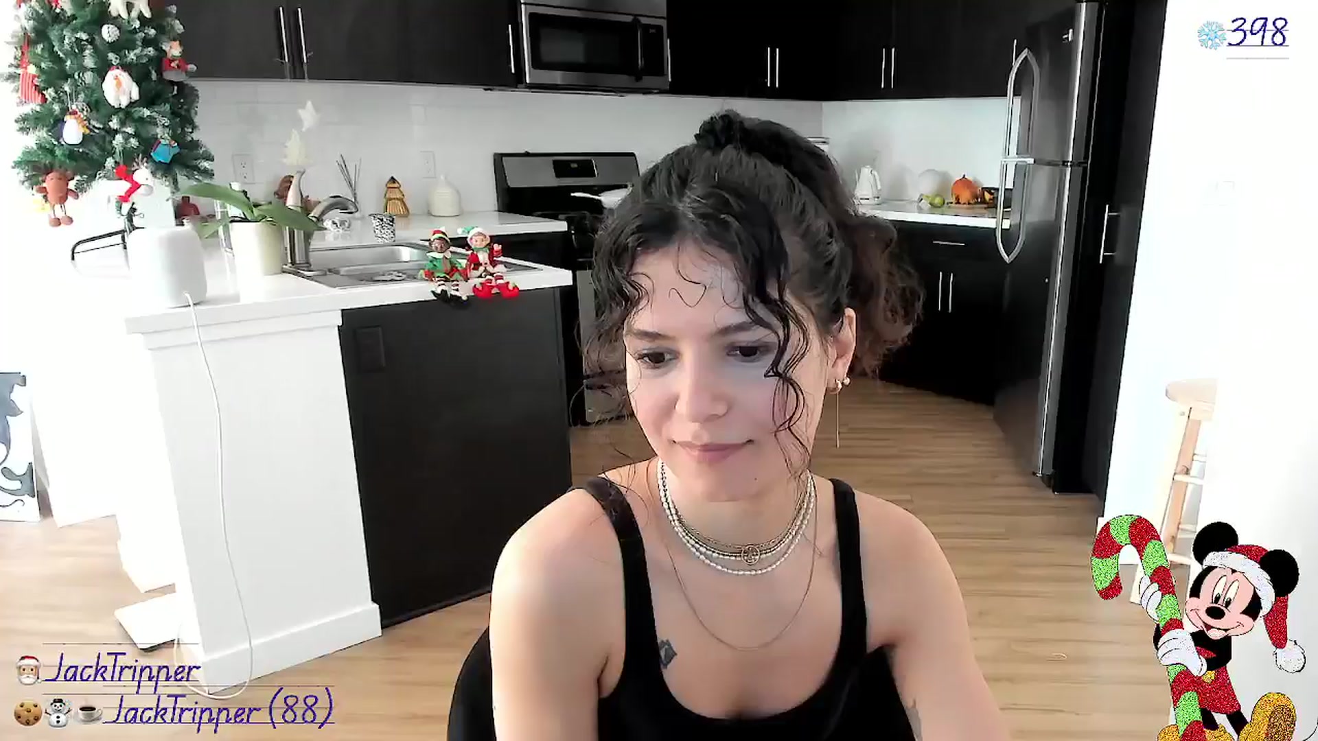 Gallery image thumbnail from litty's myfreecams stream on, 12/25/2024, 24:05 image 2 of 20