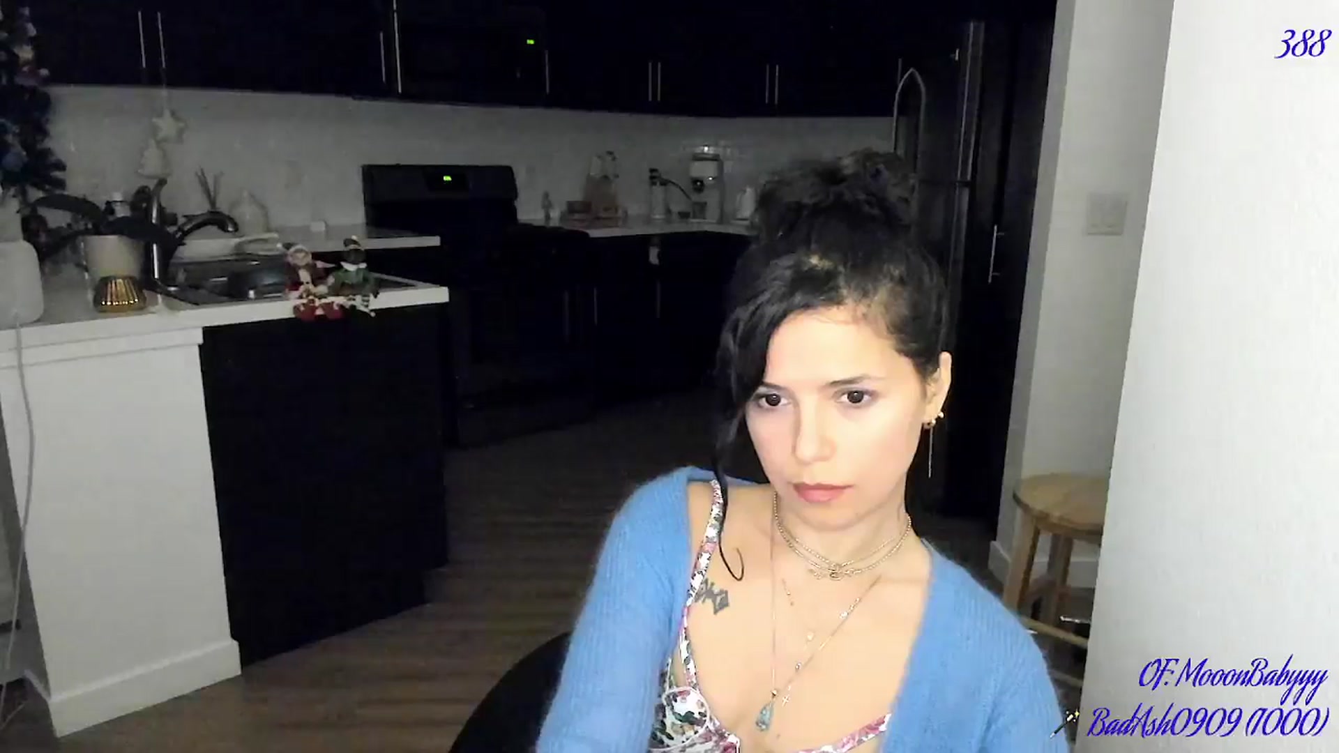 Gallery image thumbnail from litty's myfreecams stream on, 12/29/2024, 05:07 image 12 of 20